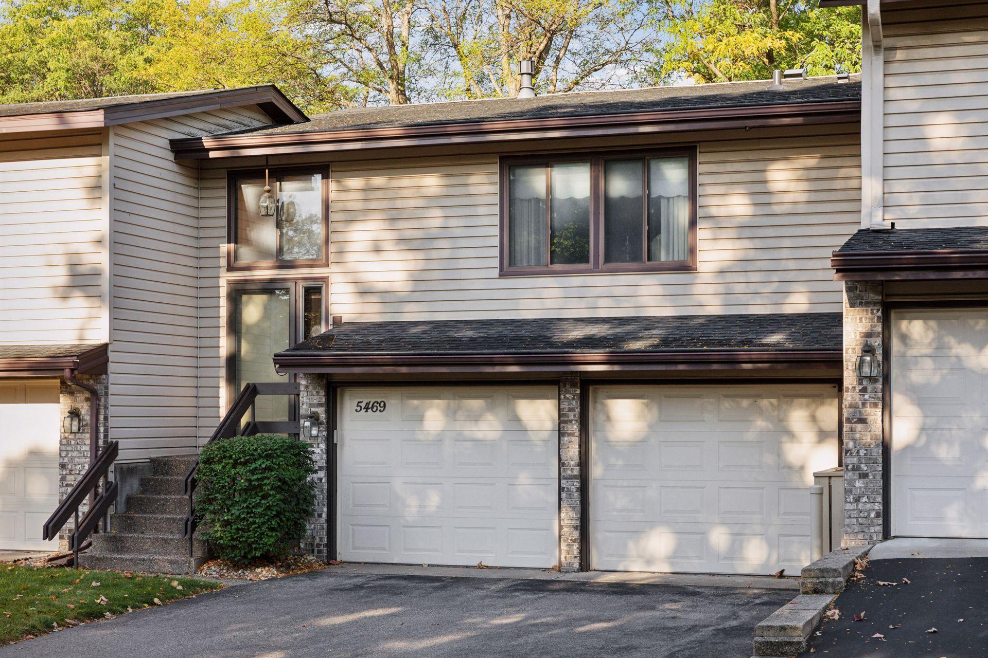 View of Residential at 5469 Hyland Courts Drive, Bloomington MN 55437, Bloomington - Mike Wilen | Minnesota Team Real Estate