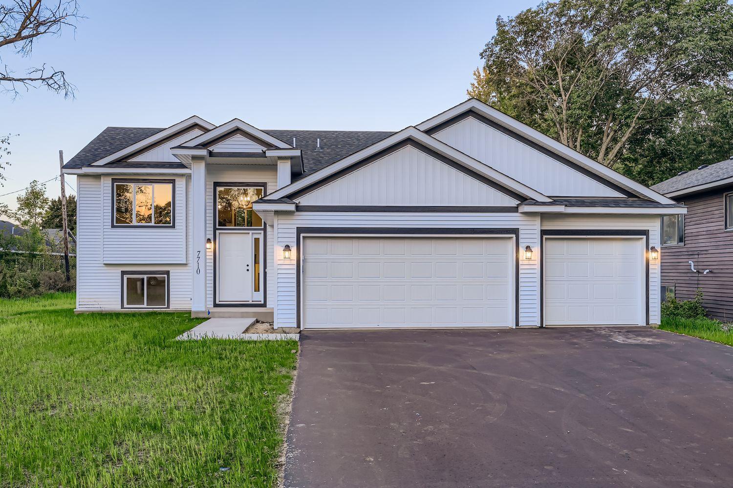 View of Residential at 7710 Long Lake Road, Mounds View MN 55112, Mounds View - Mike Wilen | Minnesota Team Real Estate