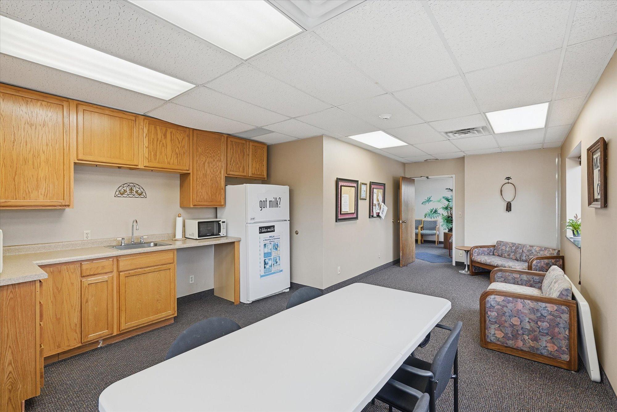 View of Commercial Sale at 2015 Rice Street, Roseville MN 55113, Roseville (19 of 41) - Mike Wilen | Minnesota Team Real Estate
