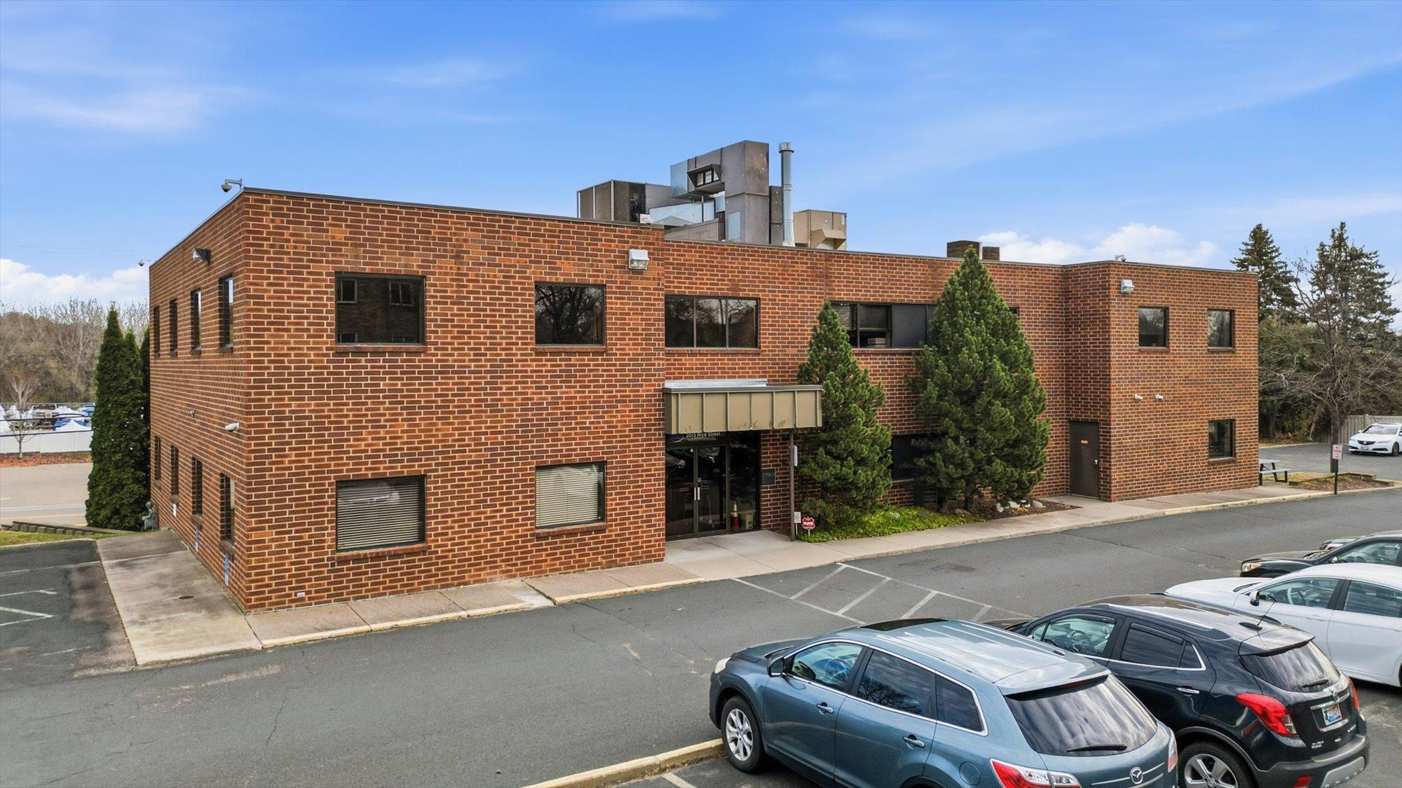 View of Commercial Sale at 2015 Rice Street, Roseville MN 55113, Roseville (40 of 41) - Mike Wilen | Minnesota Team Real Estate
