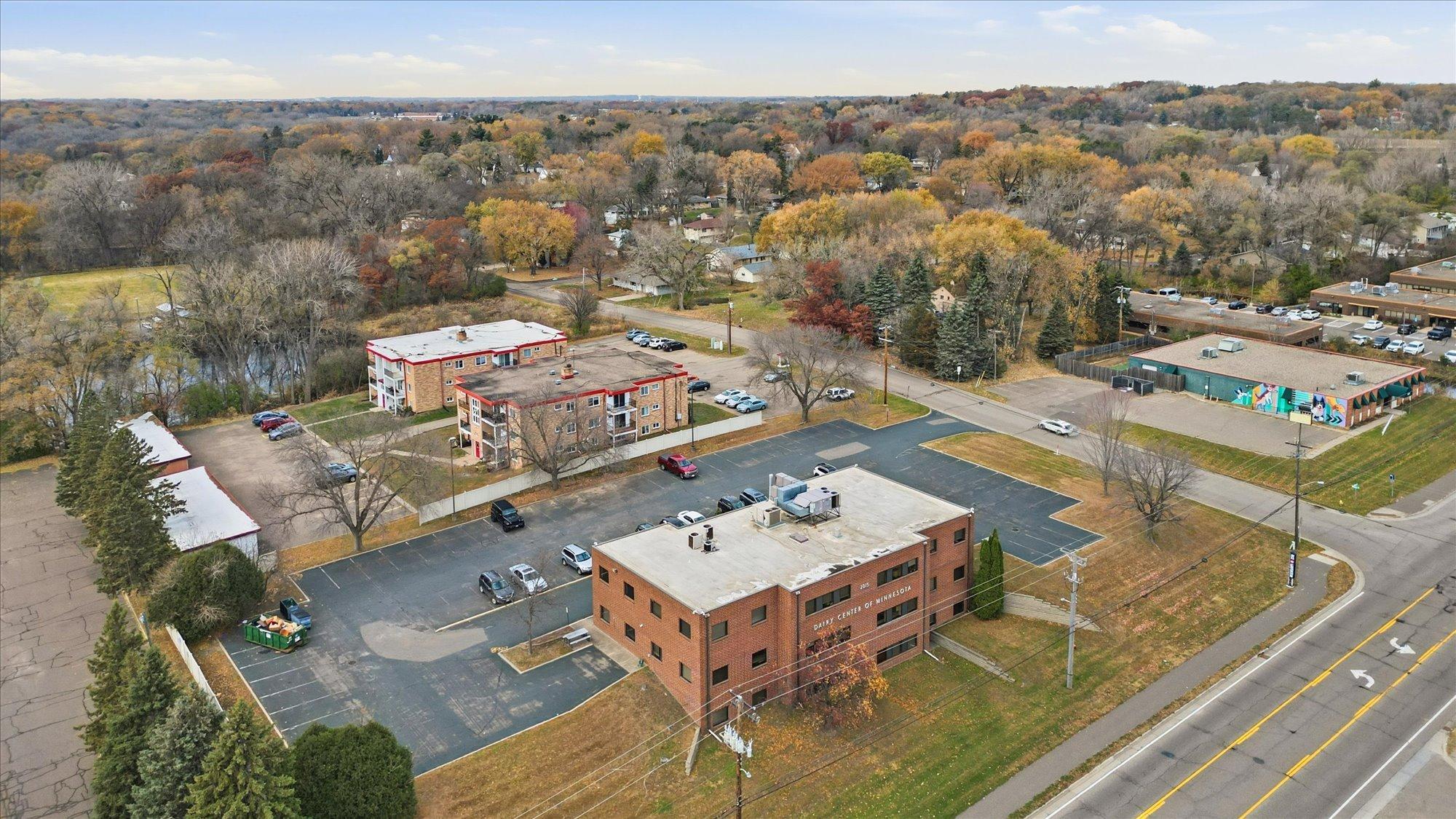 View of Commercial Sale at 2015 Rice Street, Roseville MN 55113, Roseville (9 of 41) - Mike Wilen | Minnesota Team Real Estate