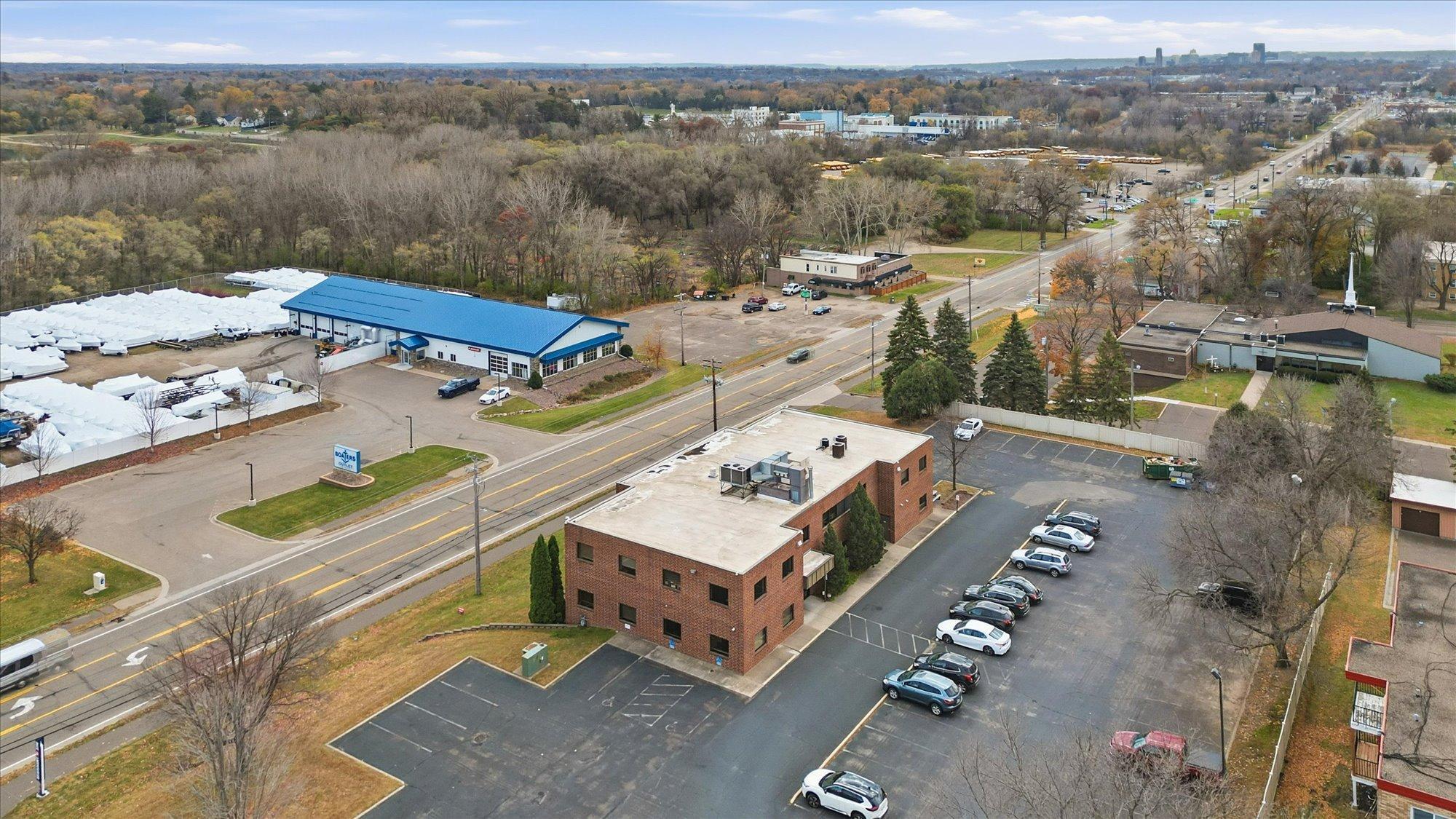 View of Commercial Sale at 2015 Rice Street, Roseville MN 55113, Roseville (7 of 41) - Mike Wilen | Minnesota Team Real Estate