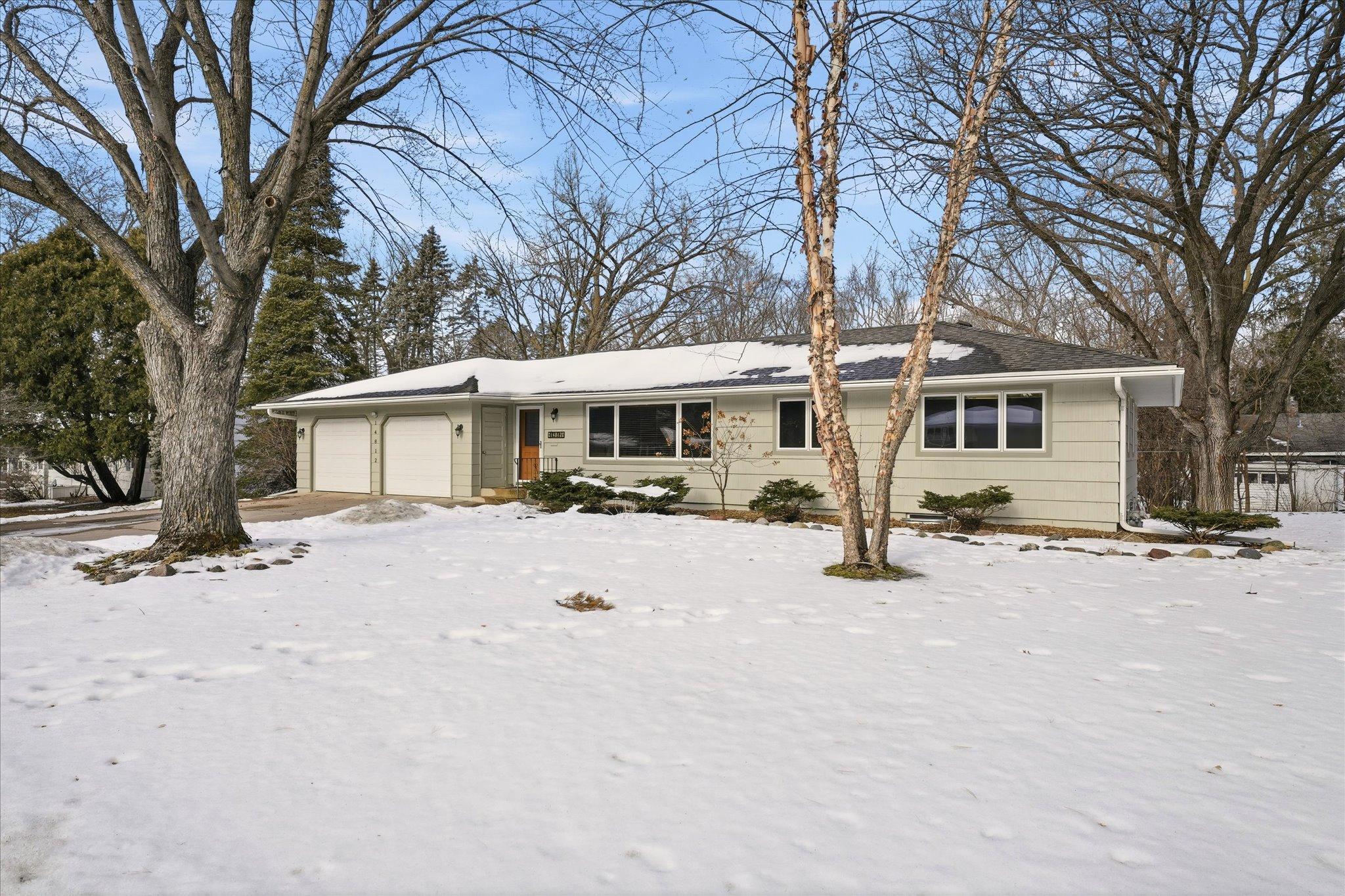 View of Residential at 14812 Belvoir Drive, Minnetonka MN 55345, Minnetonka - Mike Wilen | Minnesota Team Real Estate
