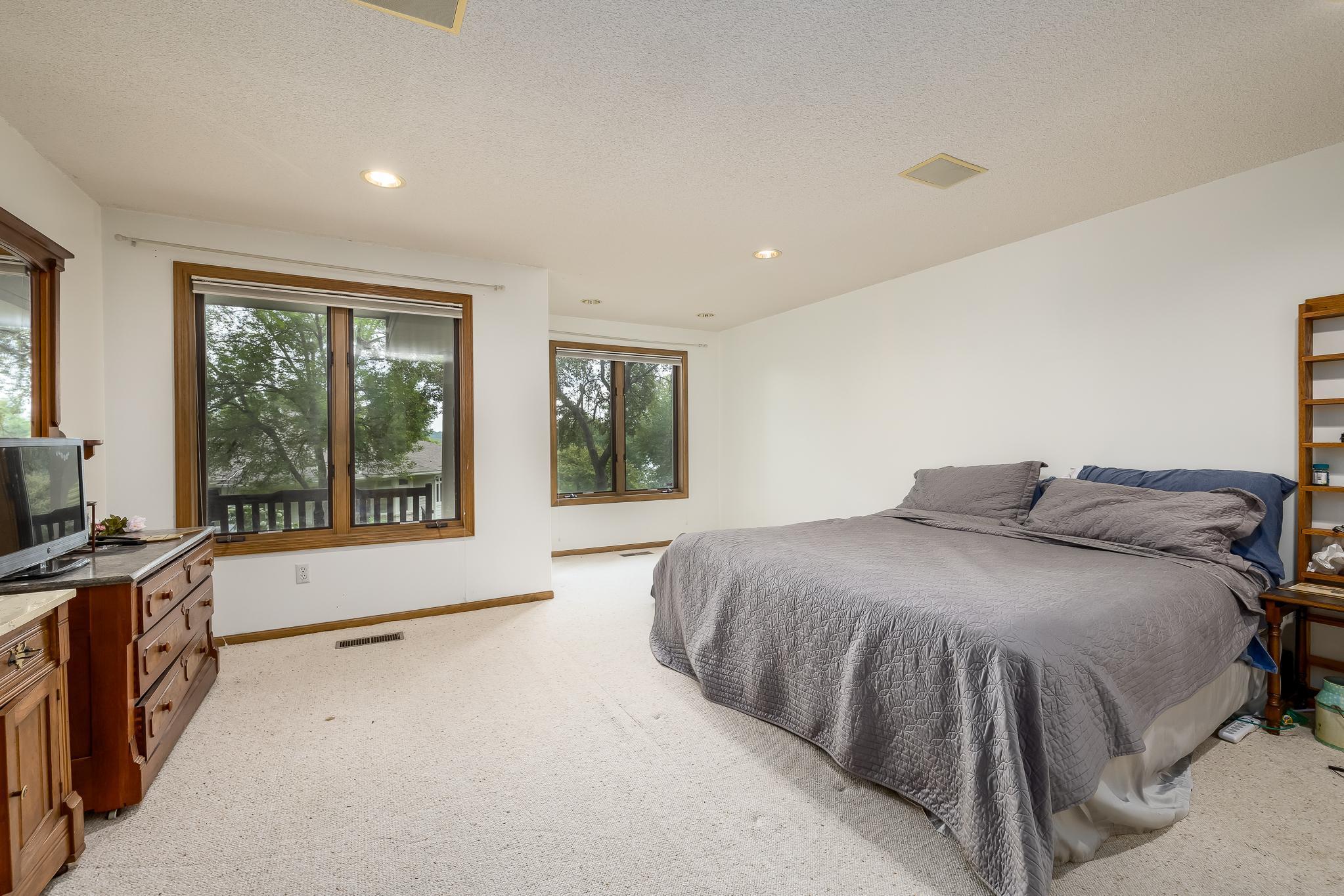 View of Residential at 8991 Ferndale Lane, Eden Prairie MN 55347, Eden Prairie (25 of 45) - Mike Wilen | Minnesota Team Real Estate