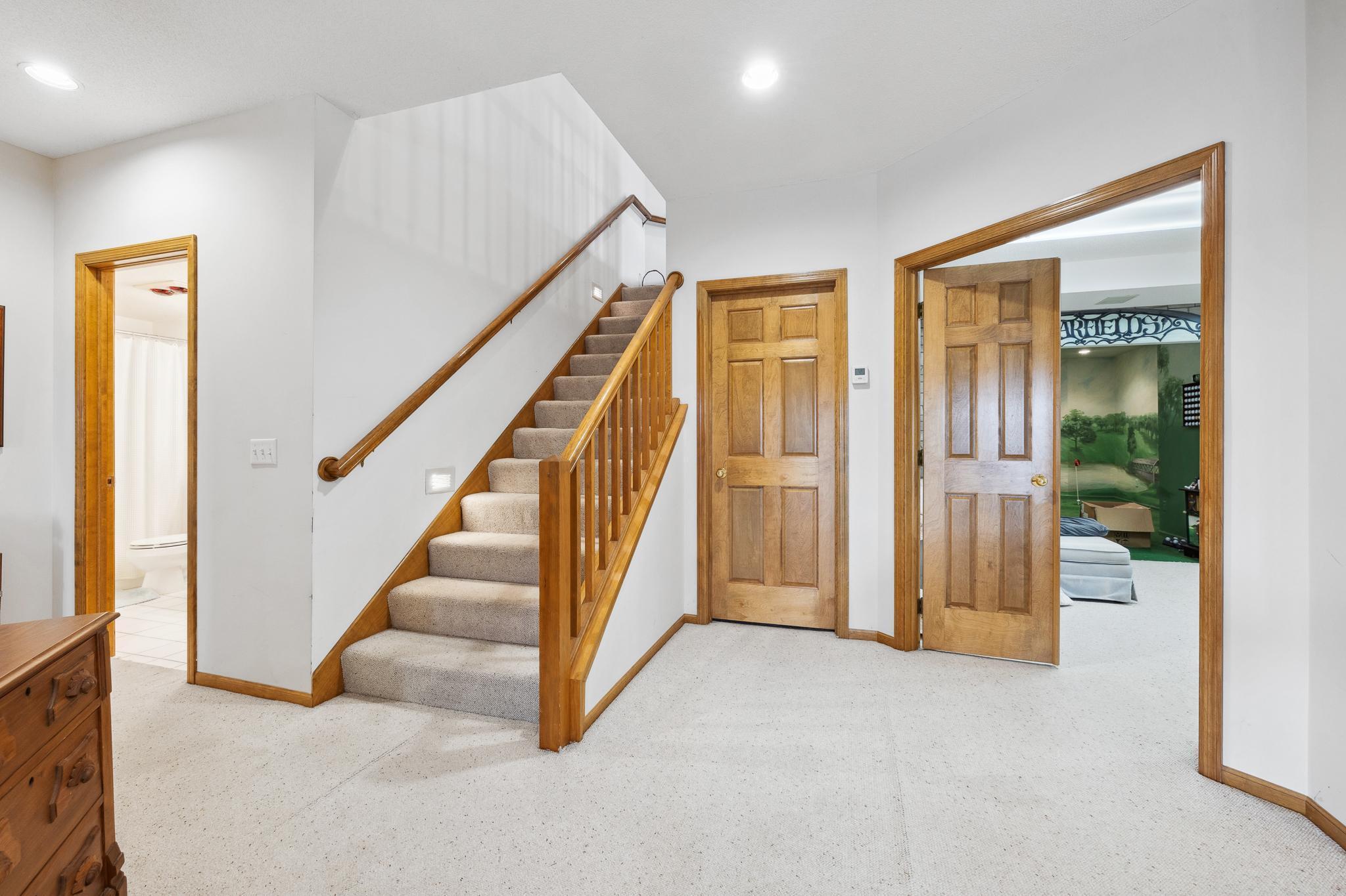 View of Residential at 8991 Ferndale Lane, Eden Prairie MN 55347, Eden Prairie (18 of 45) - Mike Wilen | Minnesota Team Real Estate