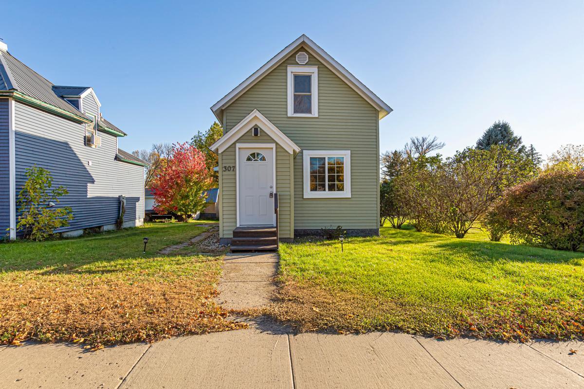 View of Residential at 307 4th Street, Winthrop MN 55396, Winthrop - Mike Wilen | Minnesota Team Real Estate