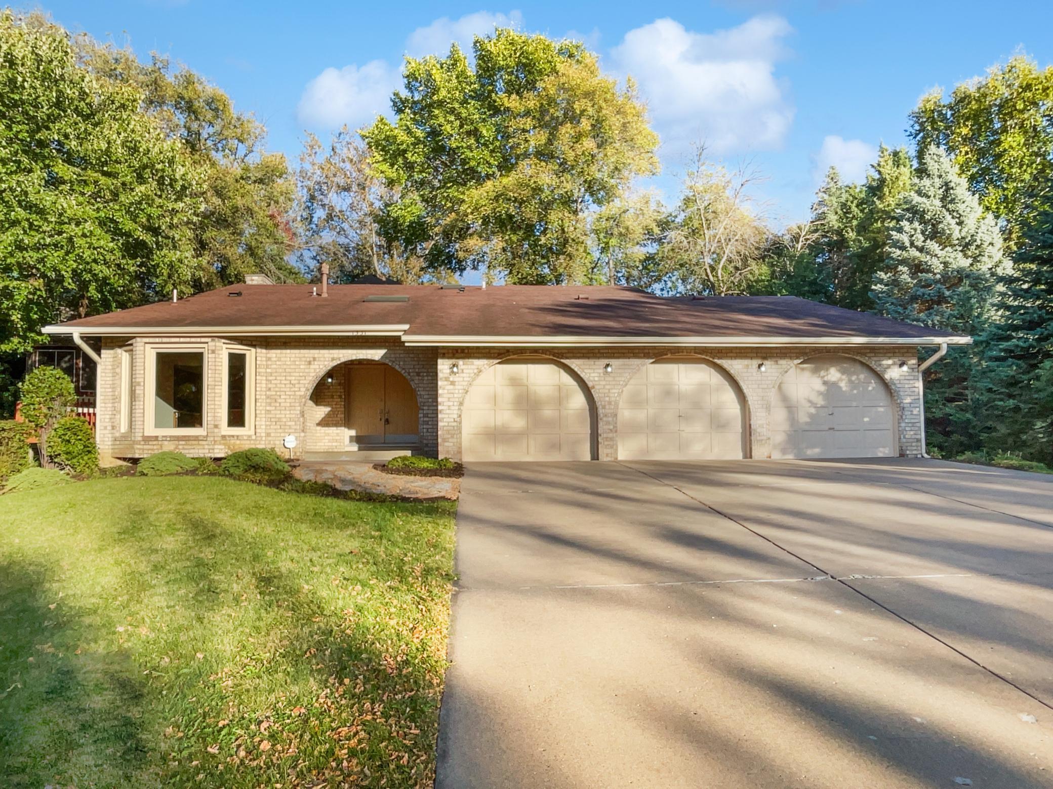 View of Residential at 1531 Briarknoll Circle, Saint Paul MN 55112, Saint Paul - Mike Wilen | Minnesota Team Real Estate