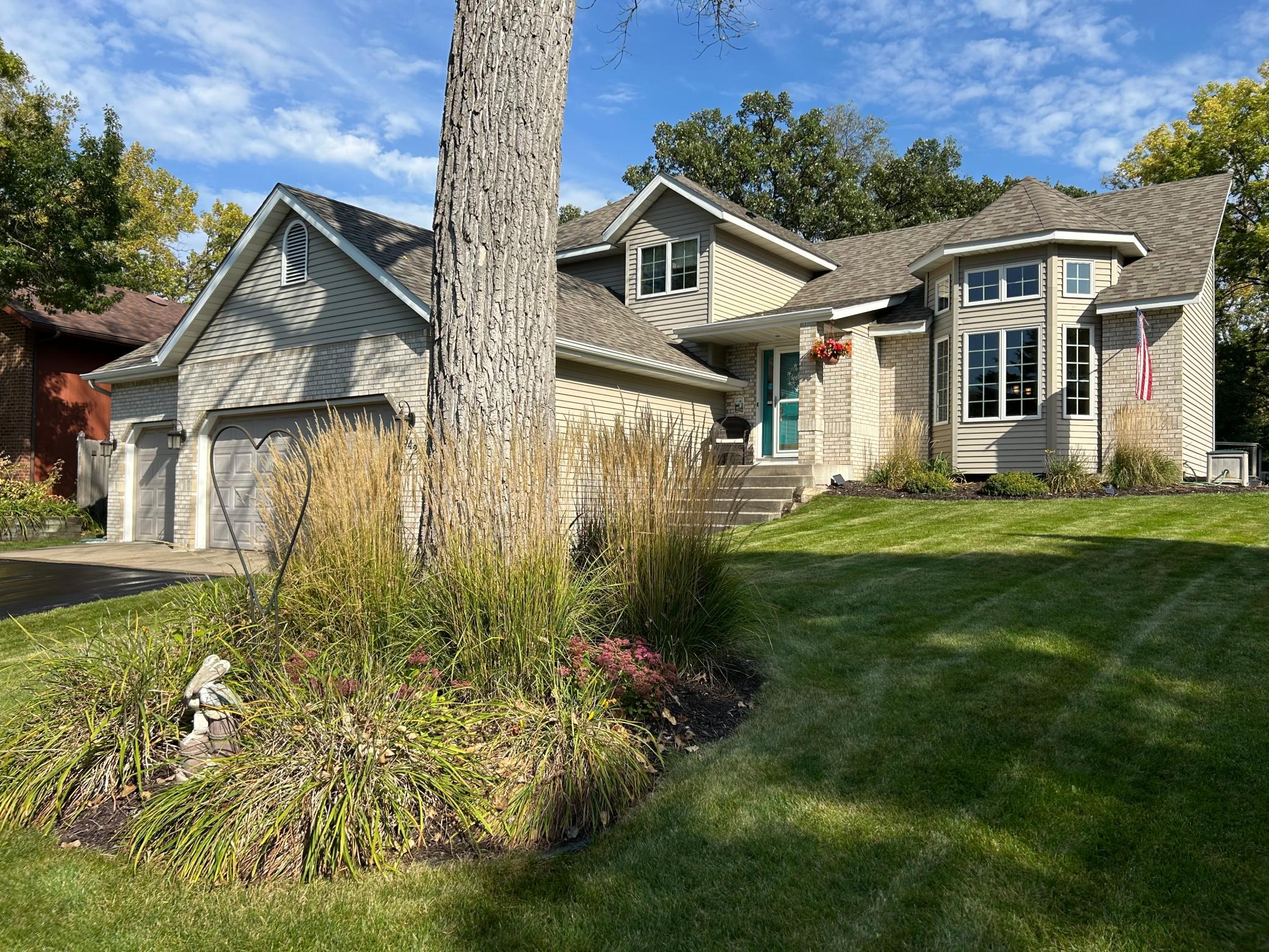 View of Residential at 13425 Hillcrest Lane, Burnsville MN 55337, Burnsville - Mike Wilen | Minnesota Team Real Estate