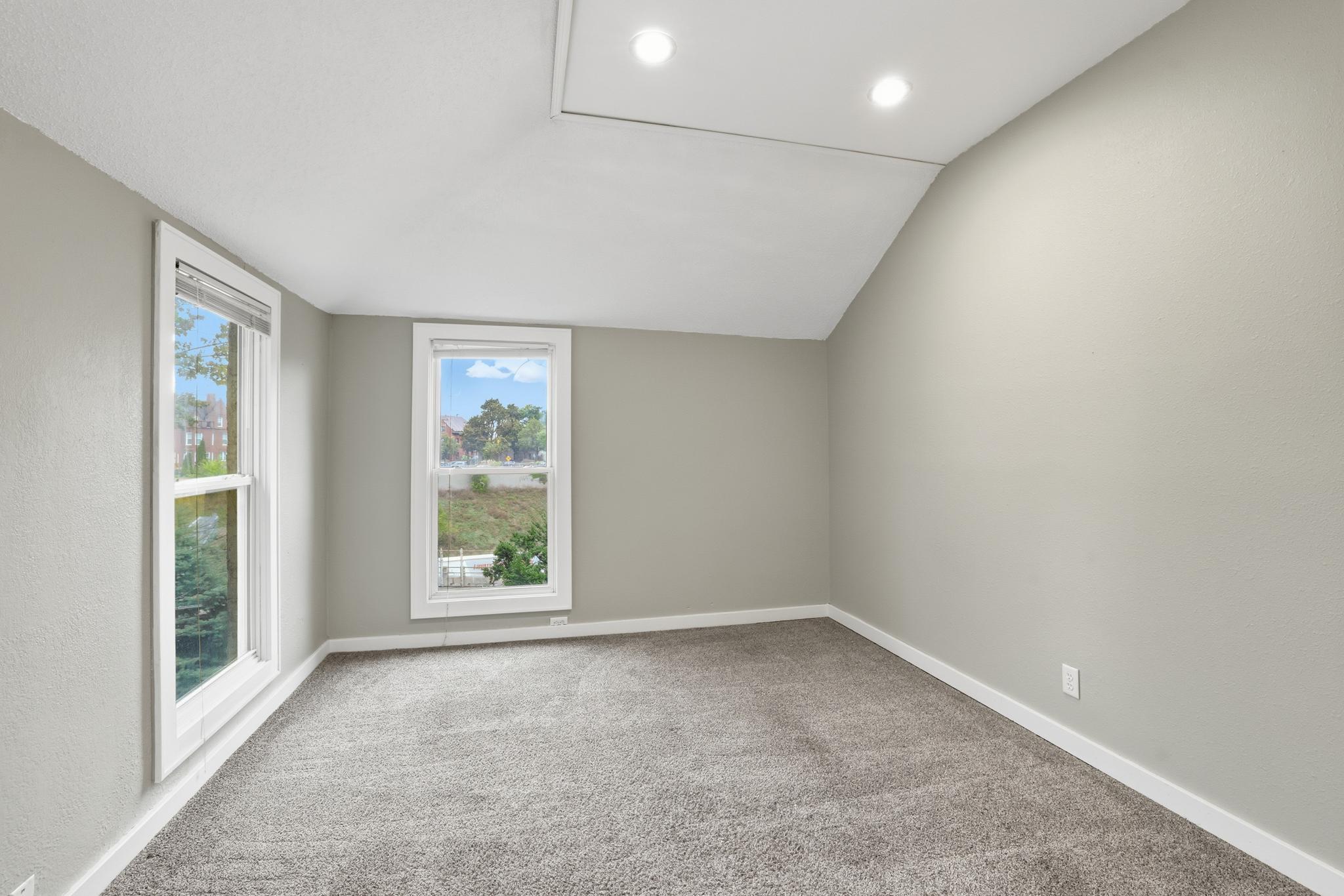 View of Commercial Sale at 233 Groveland Avenue, Minneapolis MN 55403, Minneapolis (26 of 35) - Mike Wilen | Minnesota Team Real Estate