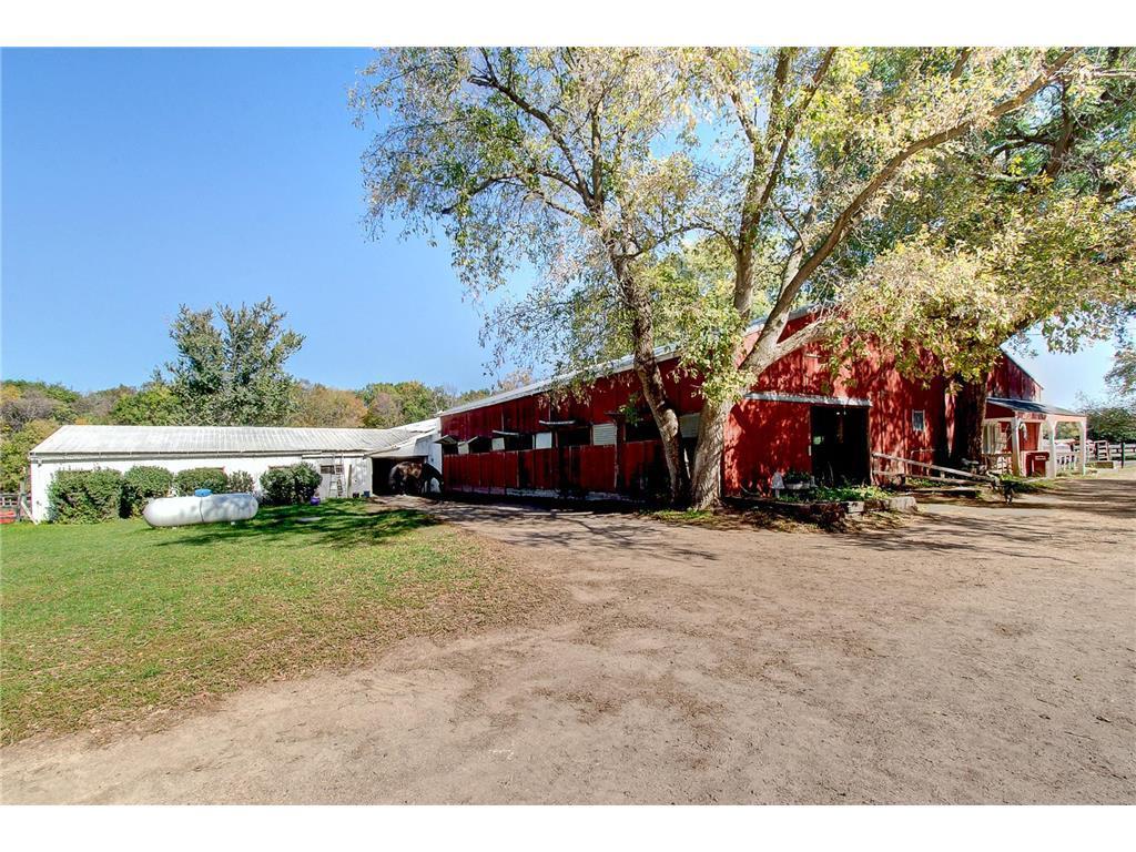 View of Residential at 3035 Lake Sarah Road, Maple Plain MN 55359, Maple Plain (10 of 105) - Mike Wilen | Minnesota Team Real Estate