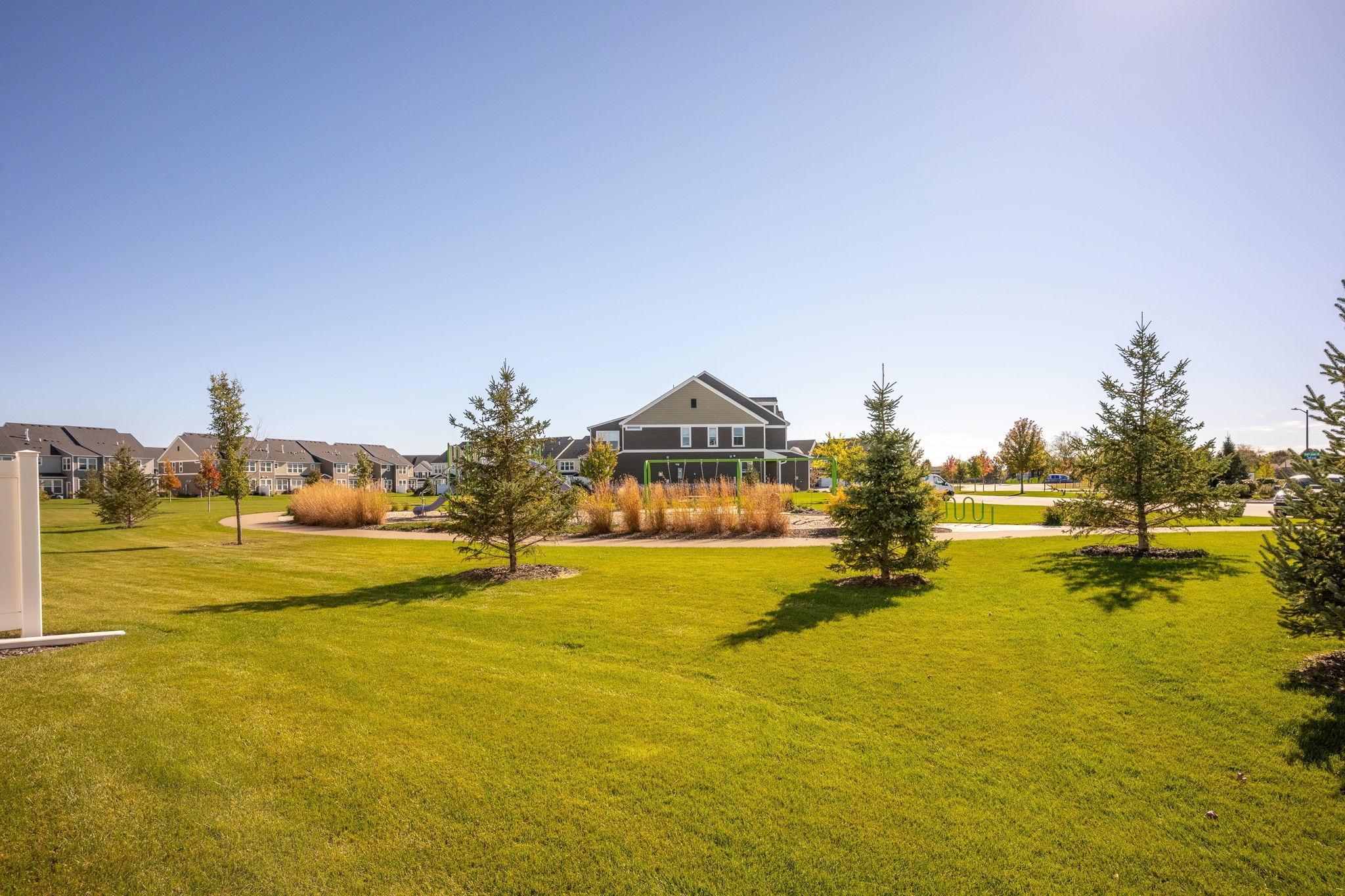 View of Residential at 5321 94th Lane, Brooklyn Park MN 55443, Brooklyn Park (5 of 22) - Mike Wilen | Minnesota Team Real Estate