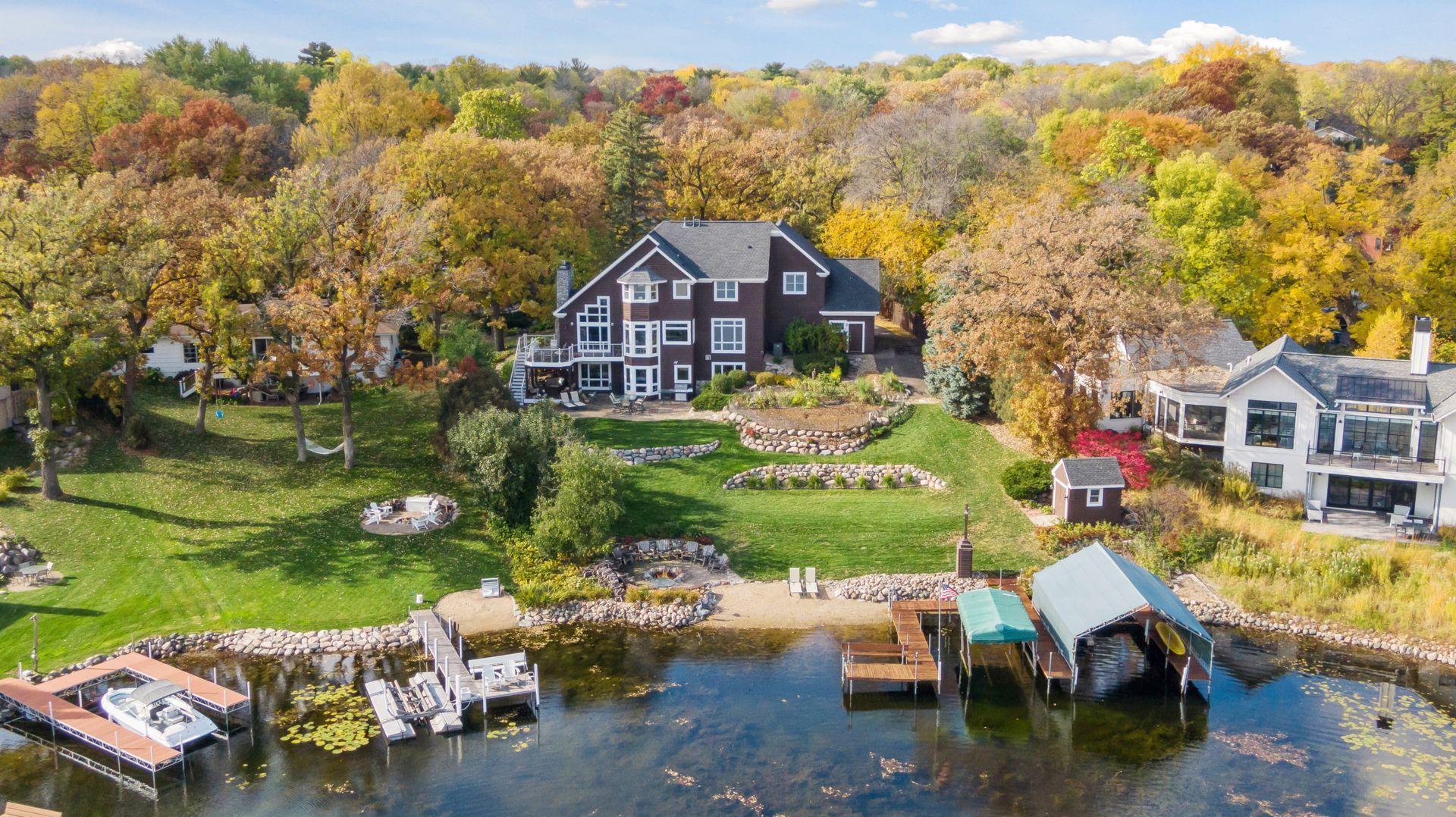 View of Residential at 3115 Lake Shore Boulevard, Minnetonka MN 55391, Minnetonka - Mike Wilen | Minnesota Team Real Estate