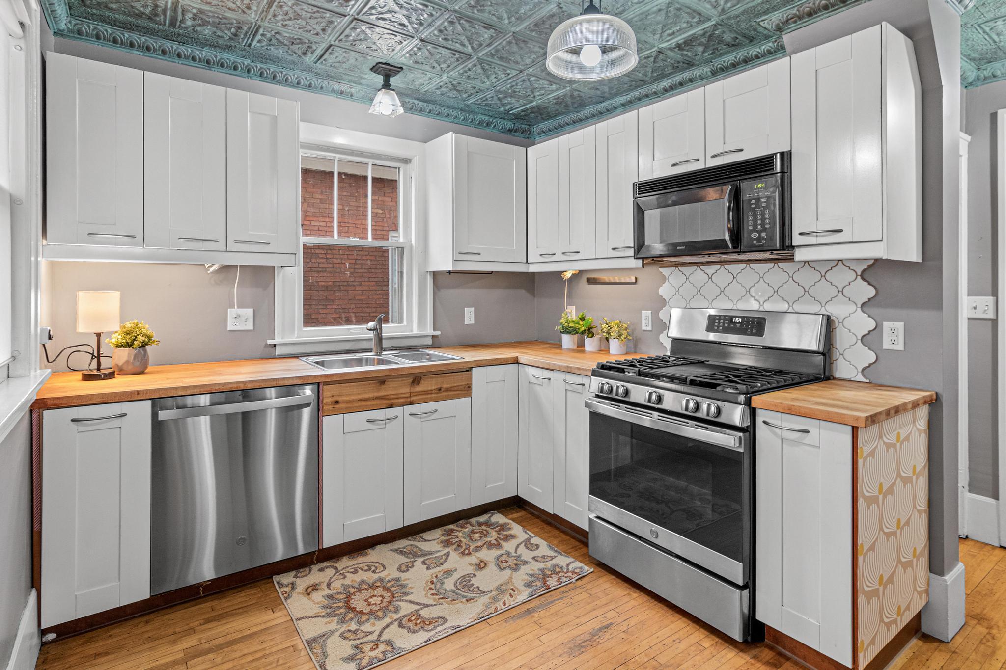 View of Residential at 436 Bay Street, Saint Paul MN 55102, Saint Paul - Mike Wilen | Minnesota Team Real Estate