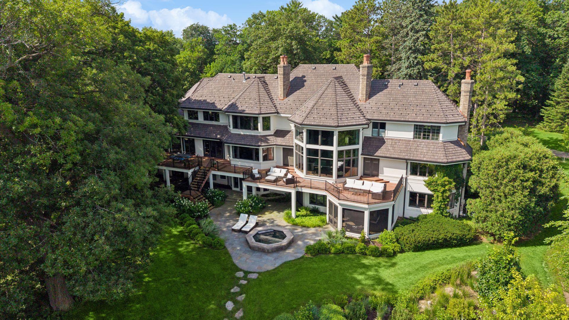 View of Residential at 2505 Cedar Point Drive, Wayzata MN 55391, Wayzata (3 of 21) - Mike Wilen | Minnesota Team Real Estate