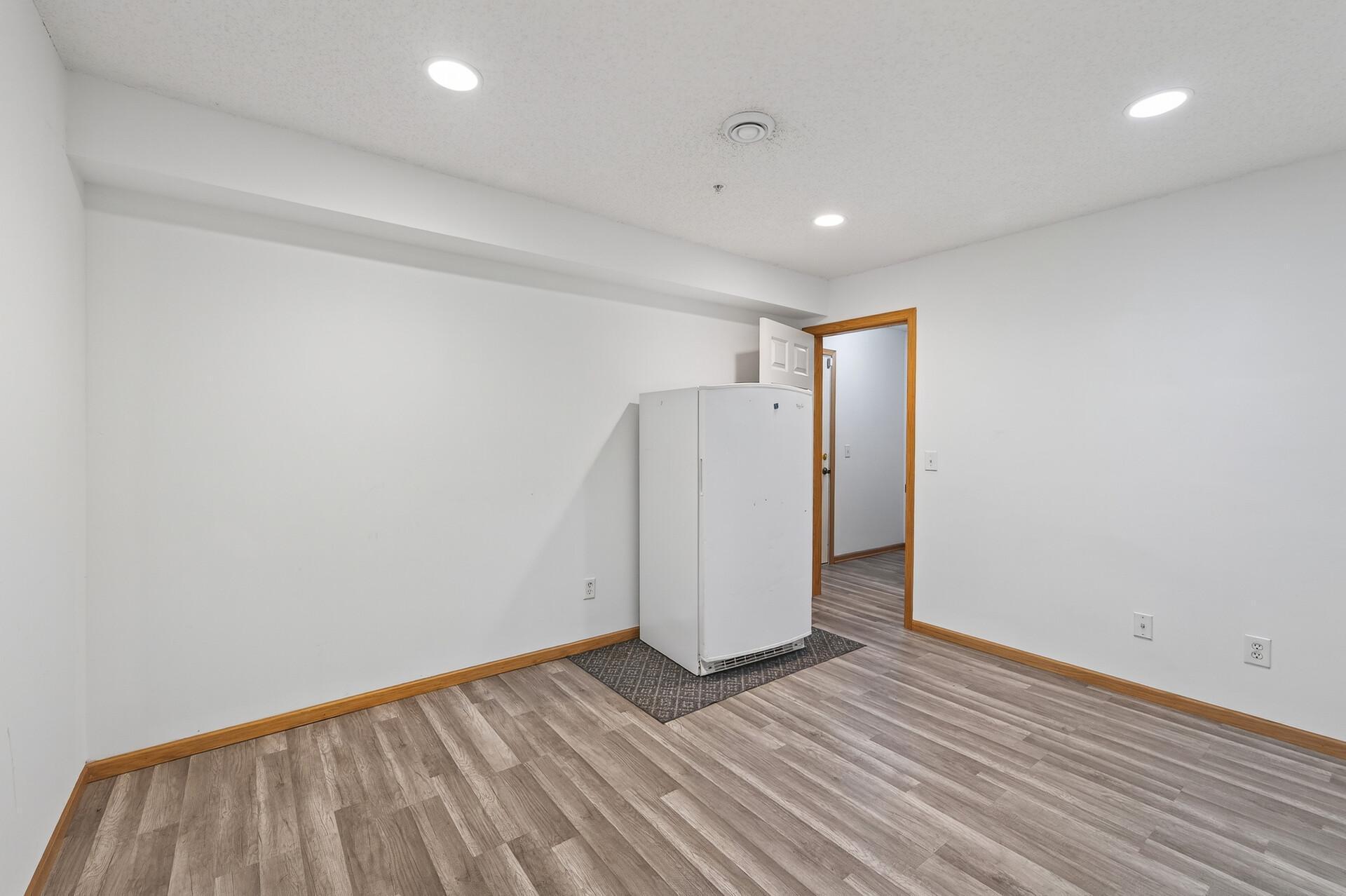 View of Residential at 11221 Aberdeen Street #I, Blaine MN 55449, Blaine (22 of 33) - Mike Wilen | Minnesota Team Real Estate