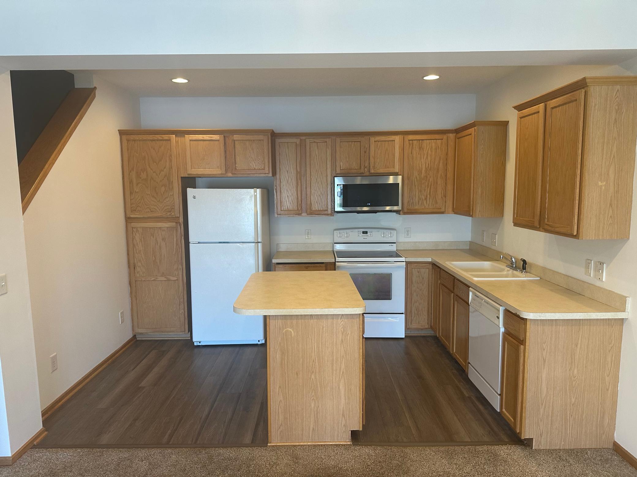View of Residential at 11221 Aberdeen Street #I, Blaine MN 55449, Blaine (9 of 33) - Mike Wilen | Minnesota Team Real Estate