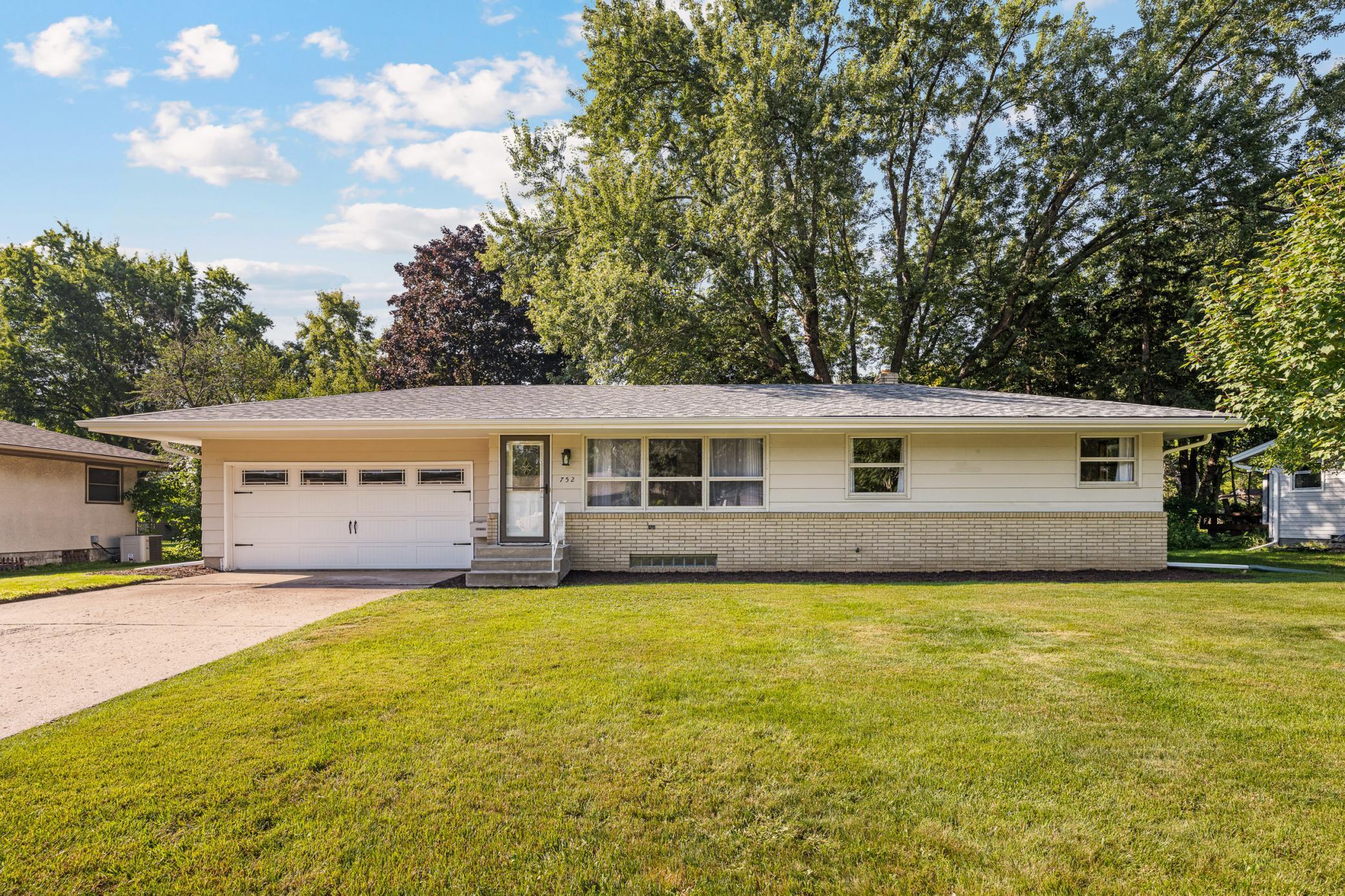 View of Residential at 752 Sherren Street, Roseville MN 55113, Roseville - Mike Wilen | Minnesota Team Real Estate