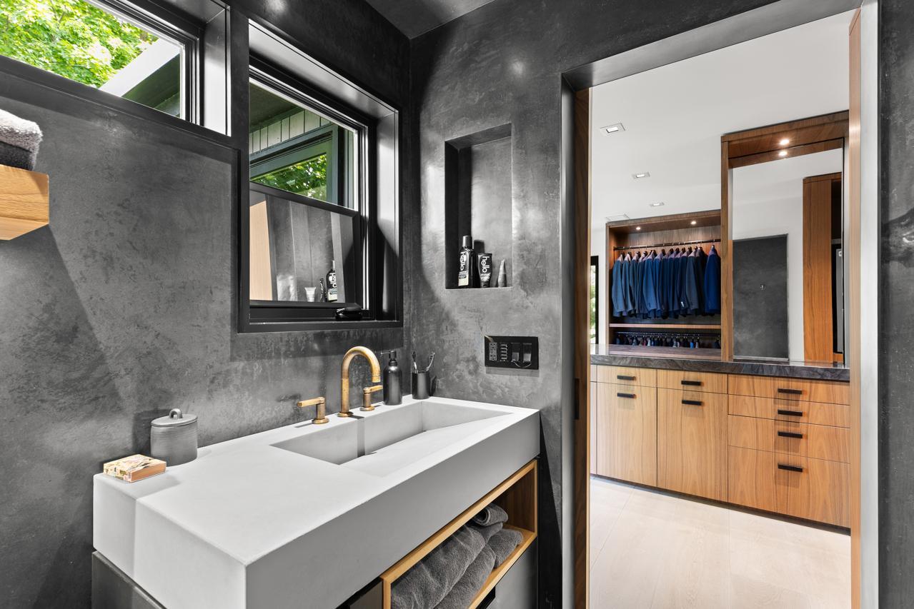 View of Residential at 2657 Woodbridge Road, Minnetonka Beach MN 55391, Minnetonka Beach (35 of 53) - Mike Wilen | Minnesota Team Real Estate