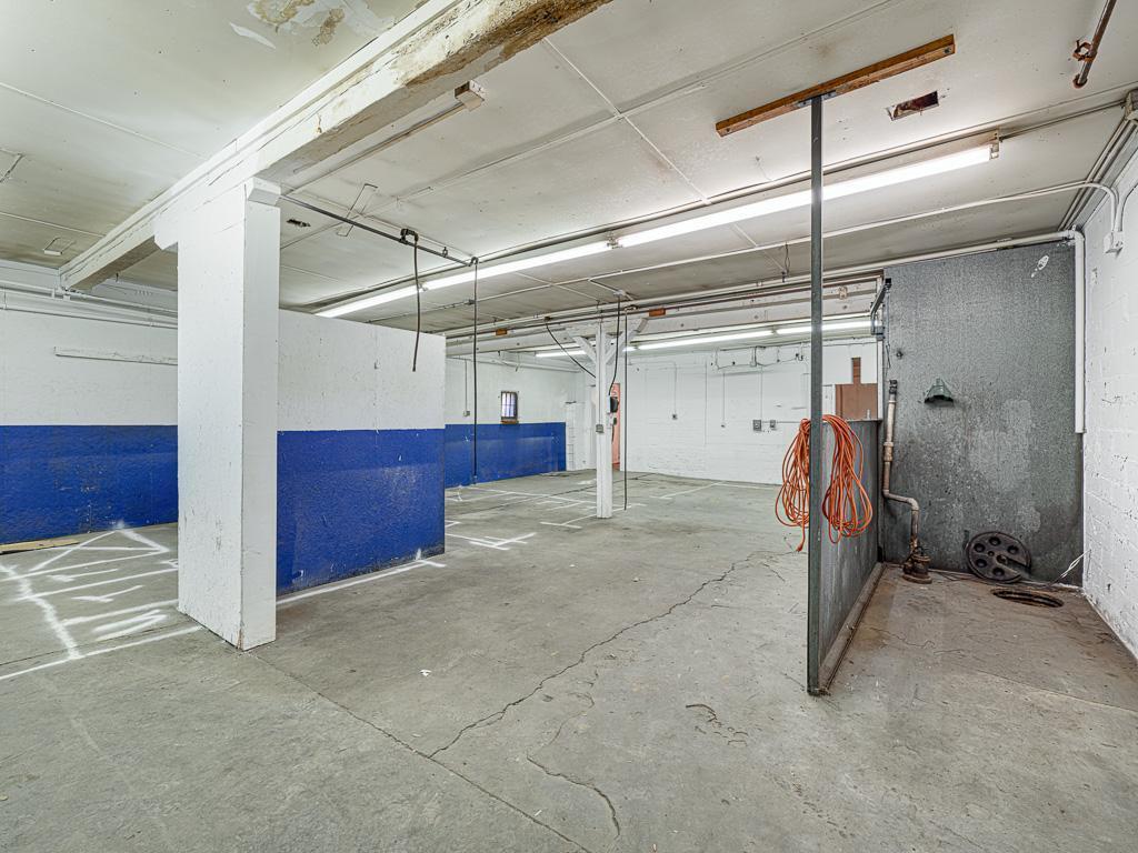 View of Commercial Sale at 170 Pascal Street, Saint Paul MN 55104, Saint Paul (6 of 15) - Mike Wilen | Minnesota Team Real Estate
