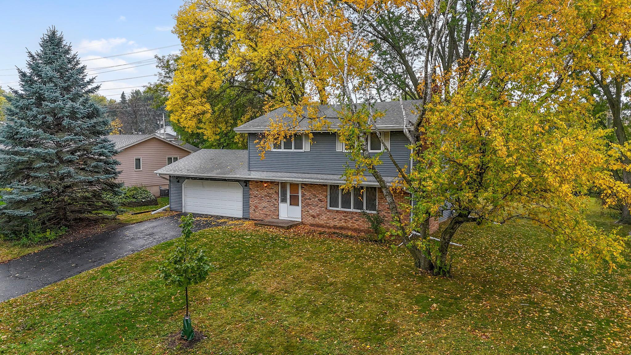 View of Residential at 11036 27th Avenue, Burnsville MN 55337, Burnsville (54 of 62) - Mike Wilen | Minnesota Team Real Estate