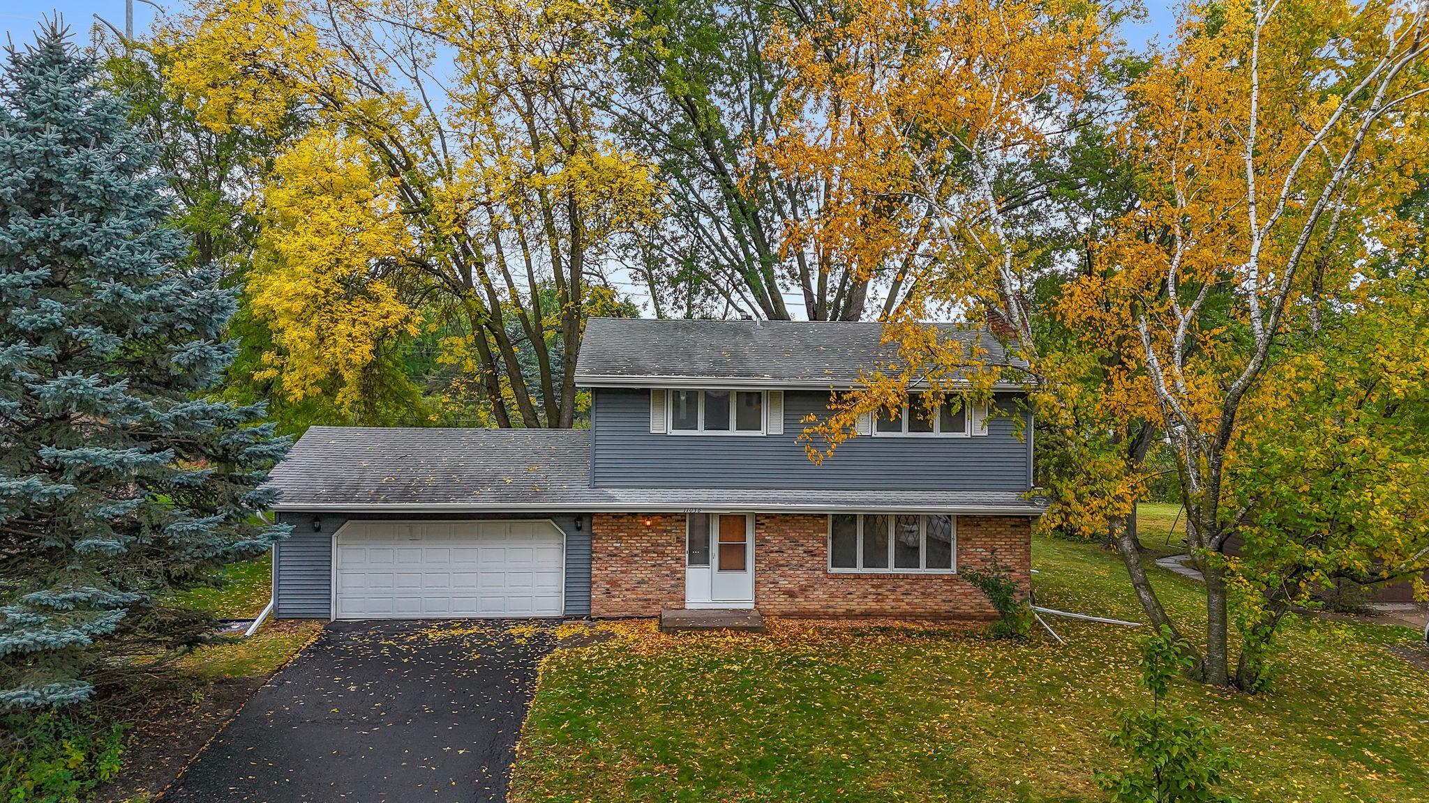 View of Residential at 11036 27th Avenue, Burnsville MN 55337, Burnsville (53 of 62) - Mike Wilen | Minnesota Team Real Estate
