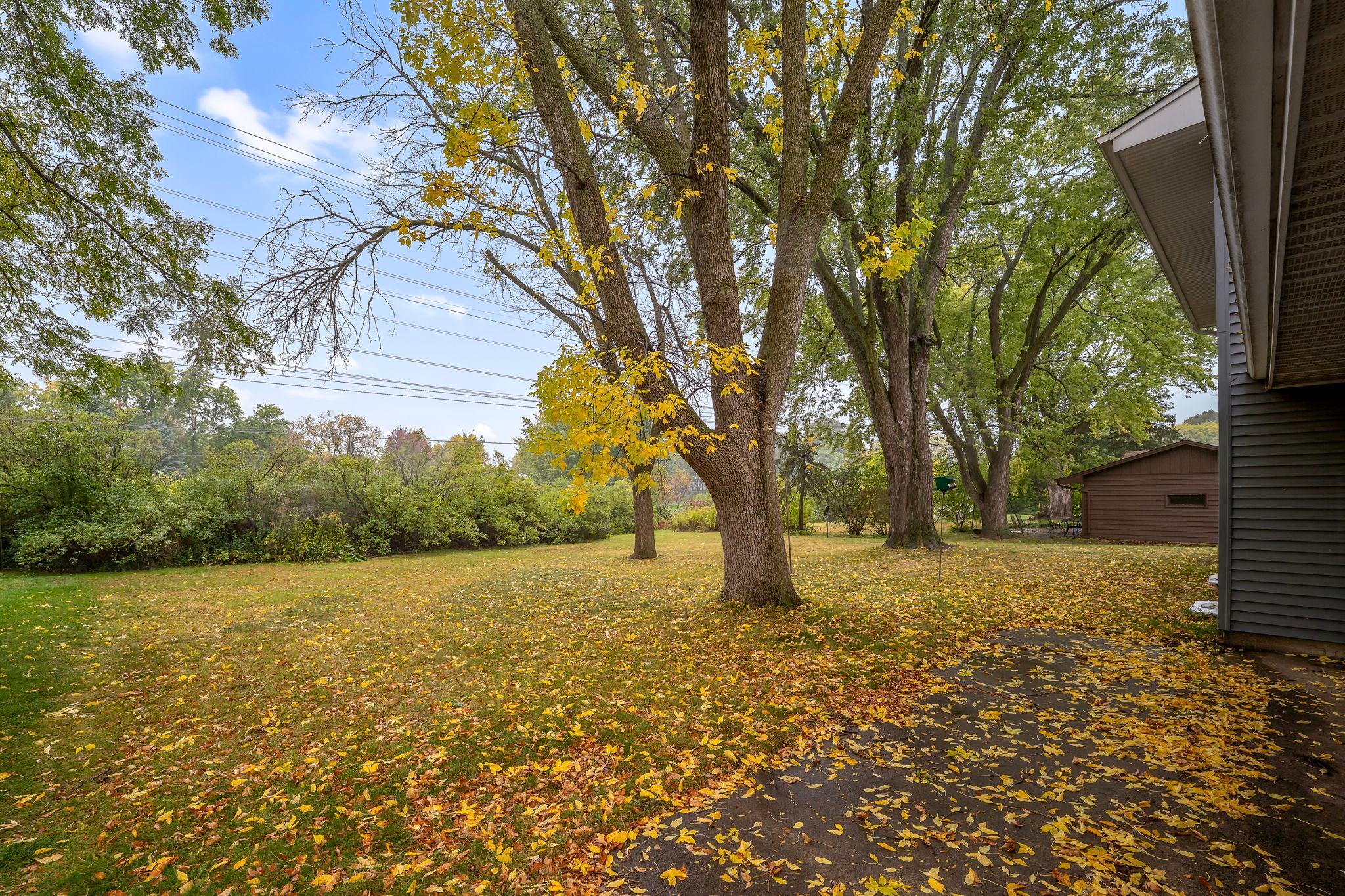 View of Residential at 11036 27th Avenue, Burnsville MN 55337, Burnsville (52 of 62) - Mike Wilen | Minnesota Team Real Estate