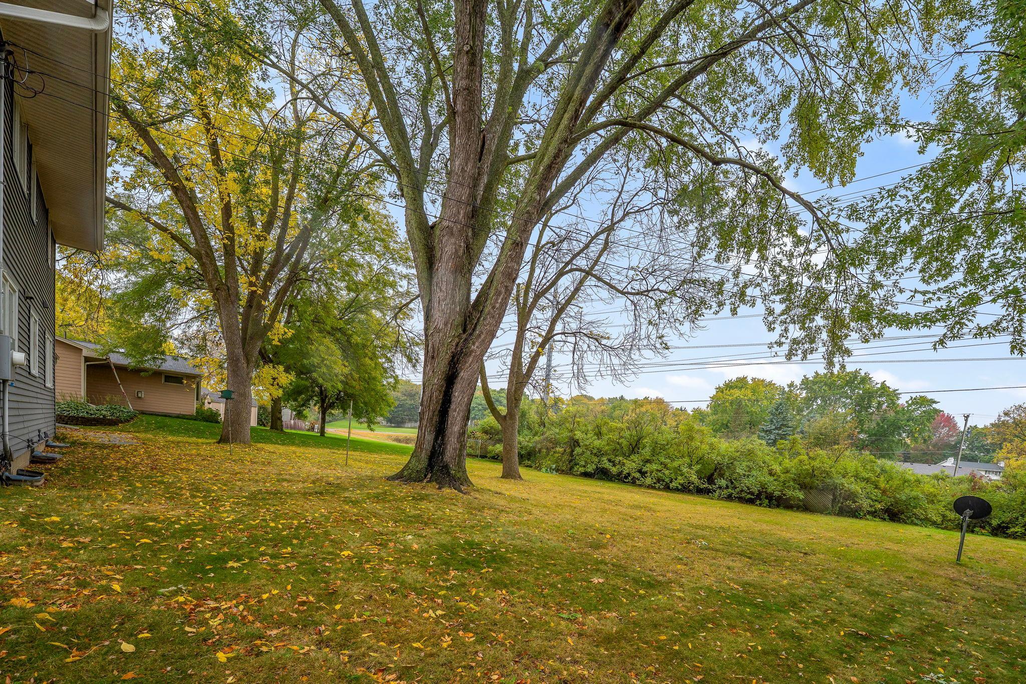 View of Residential at 11036 27th Avenue, Burnsville MN 55337, Burnsville (48 of 62) - Mike Wilen | Minnesota Team Real Estate