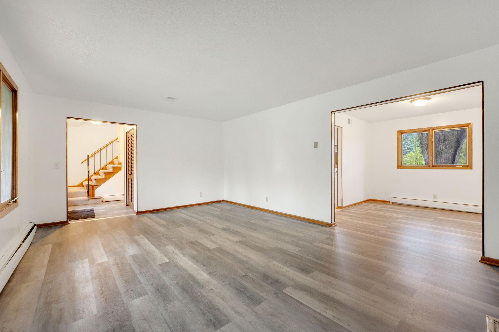 View of Residential at 11036 27th Avenue, Burnsville MN 55337, Burnsville (9 of 62) - Mike Wilen | Minnesota Team Real Estate