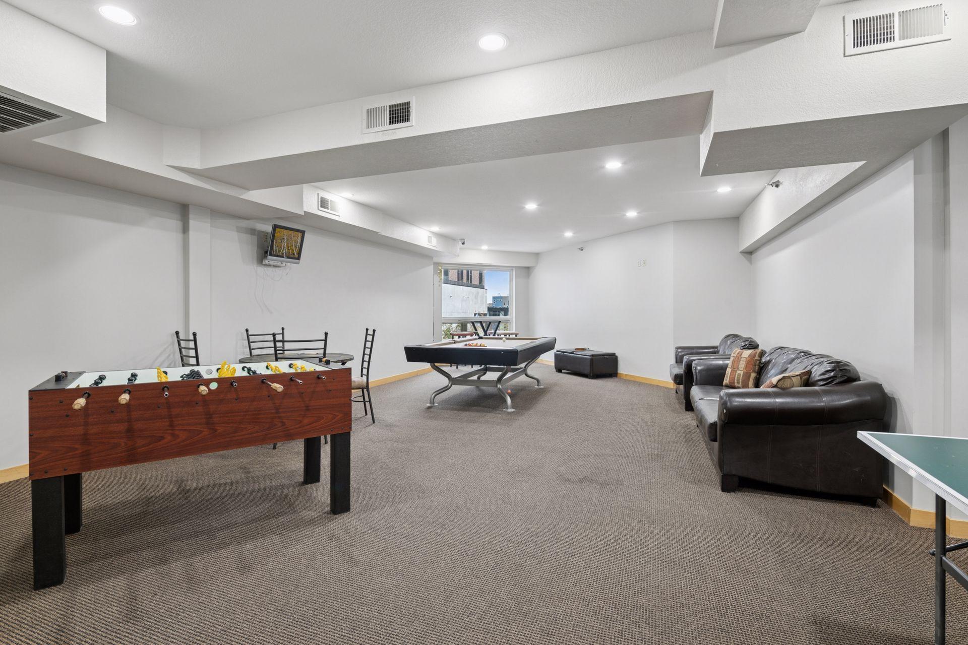 View of Residential at 2600 University Avenue #105, Minneapolis MN 55414, Minneapolis (27 of 30) - Mike Wilen | Minnesota Team Real Estate