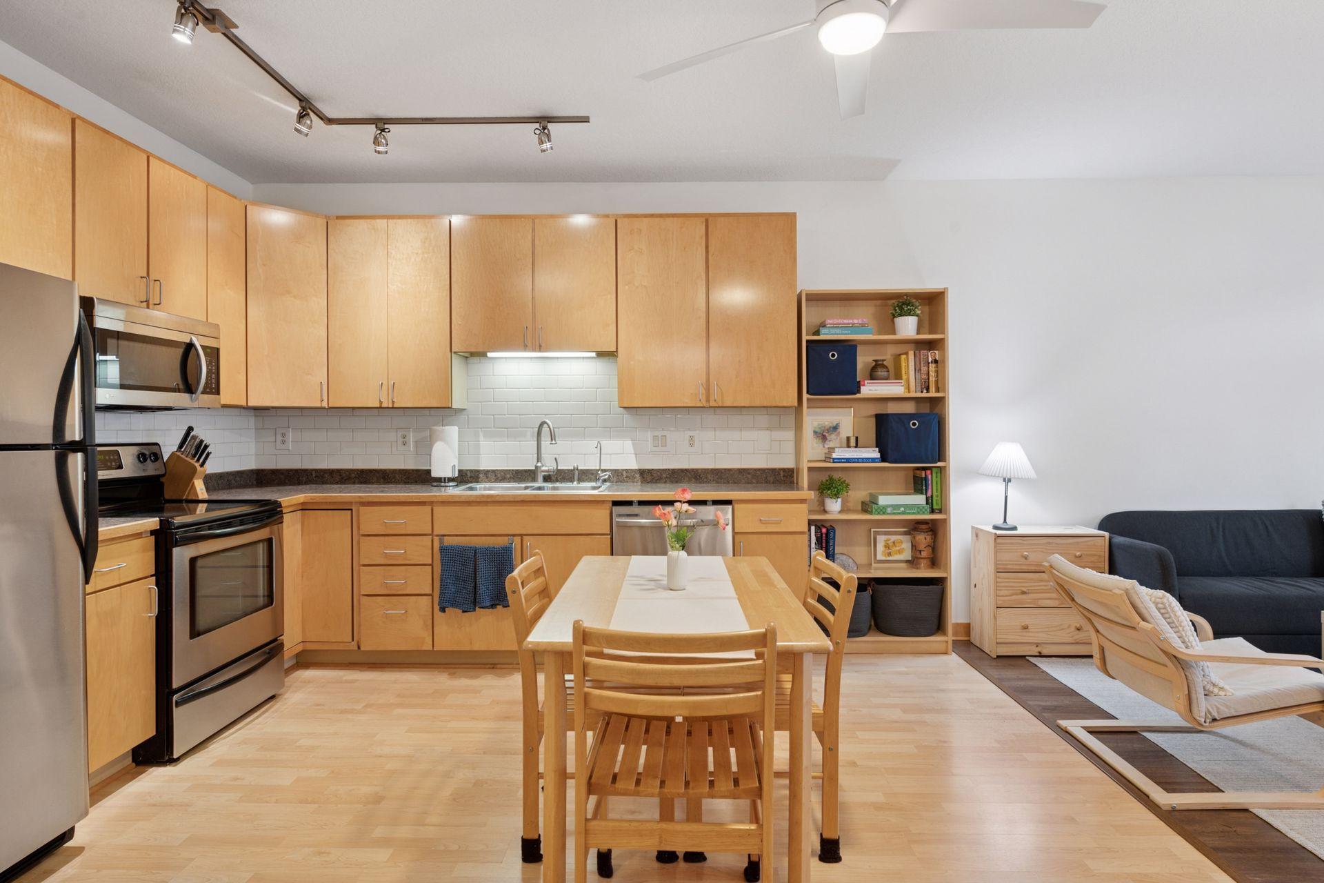 View of Residential at 2600 University Avenue #105, Minneapolis MN 55414, Minneapolis (7 of 30) - Mike Wilen | Minnesota Team Real Estate