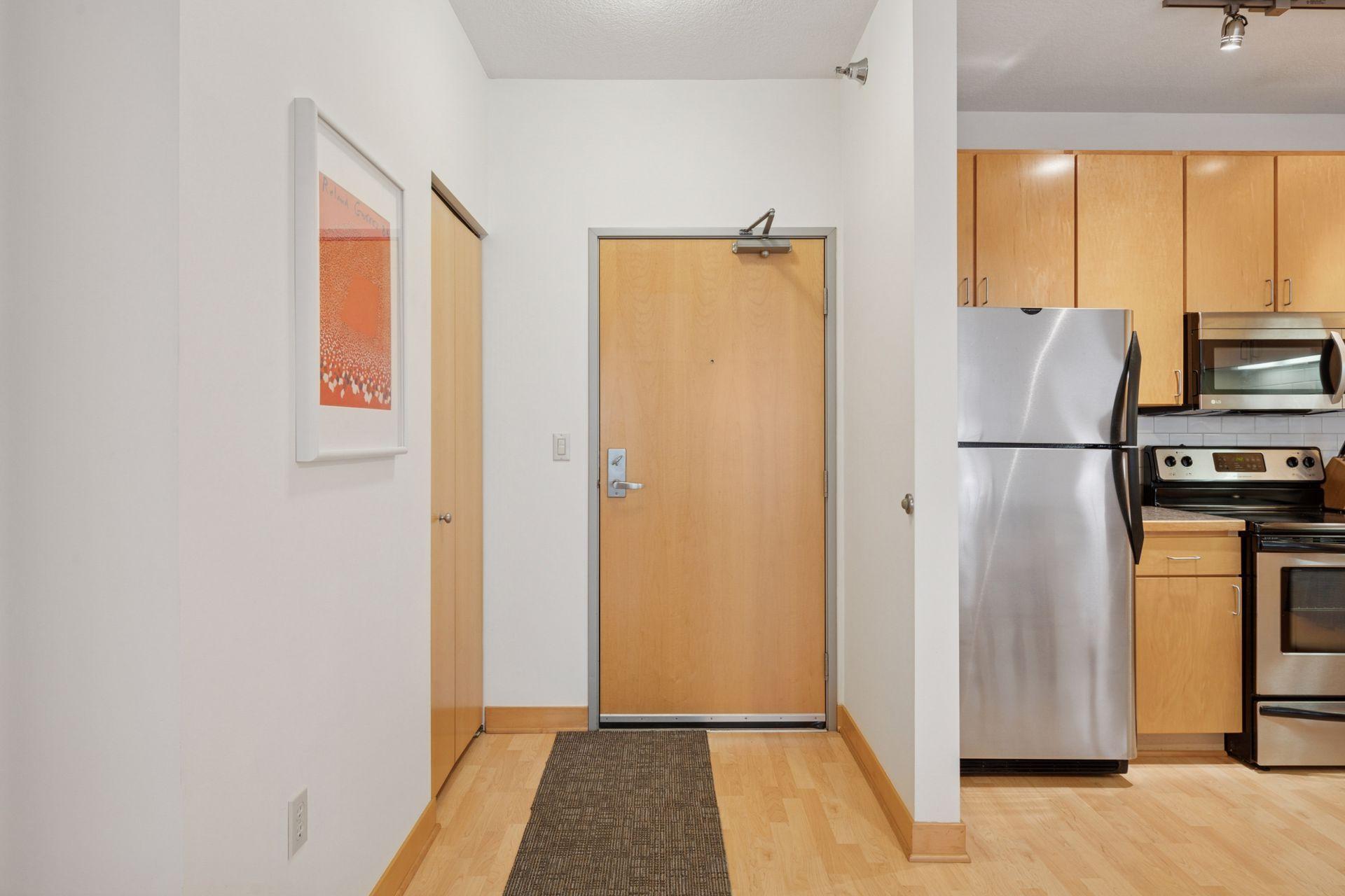 View of Residential at 2600 University Avenue #105, Minneapolis MN 55414, Minneapolis (4 of 30) - Mike Wilen | Minnesota Team Real Estate