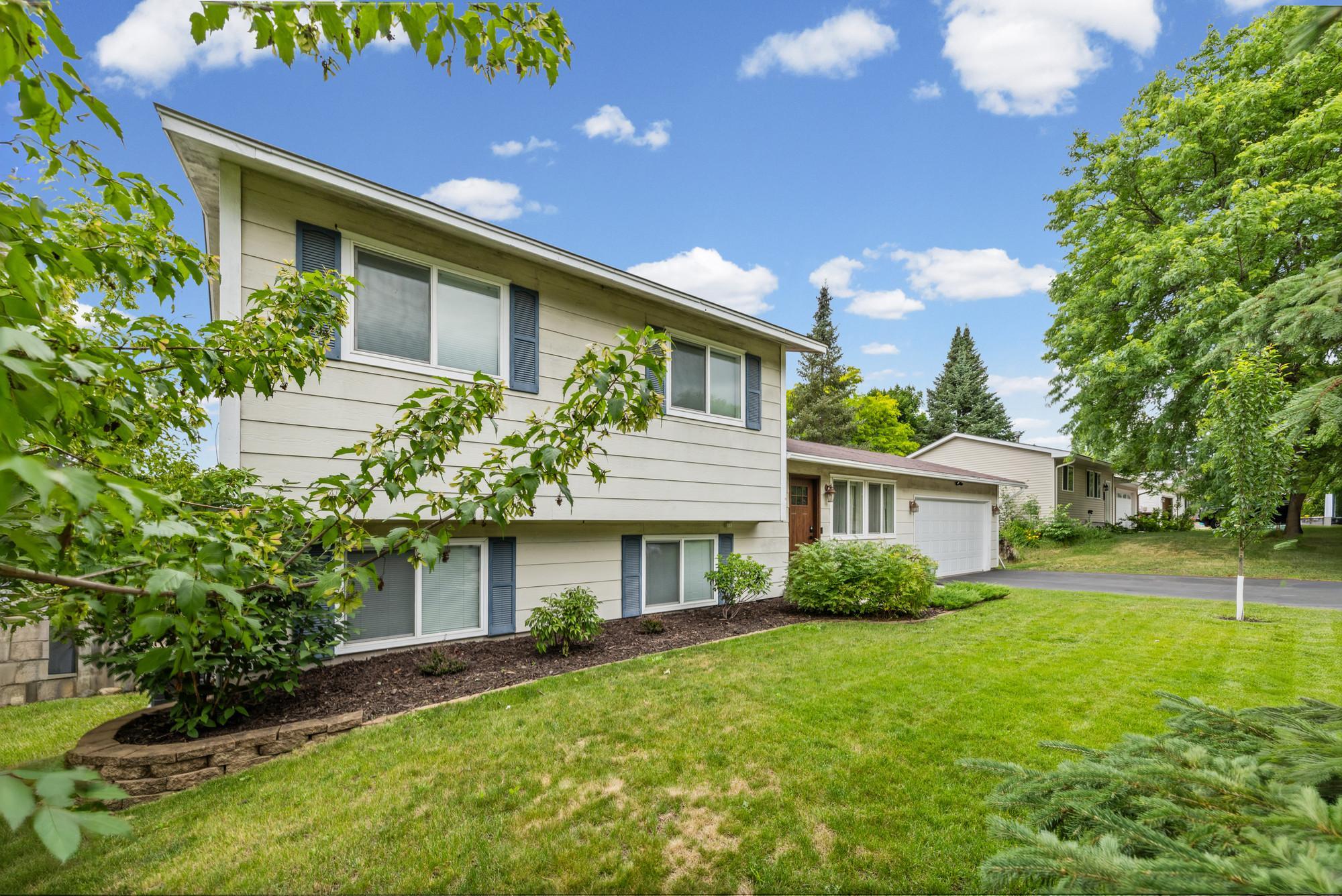 View of Residential at 8296 Janero Avenue, Cottage Grove MN 55016, Cottage Grove (4 of 47) - Mike Wilen | Minnesota Team Real Estate