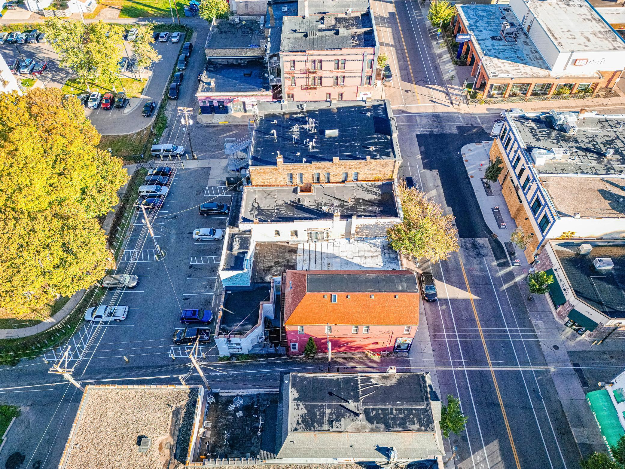 View of Commercial Sale at 977 Payne Avenue, Saint Paul MN 55130, Saint Paul (5 of 21) - Mike Wilen | Minnesota Team Real Estate