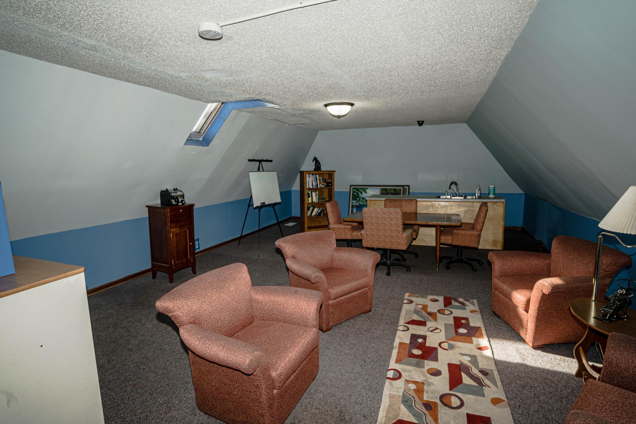 View of Commercial Sale at 977 Payne Avenue, Saint Paul MN 55130, Saint Paul (14 of 21) - Mike Wilen | Minnesota Team Real Estate