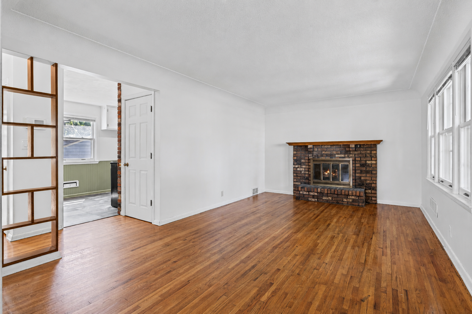 View of Residential at 6717 Queen Avenue, Richfield MN 55423, Richfield (9 of 41) - Mike Wilen | Minnesota Team Real Estate