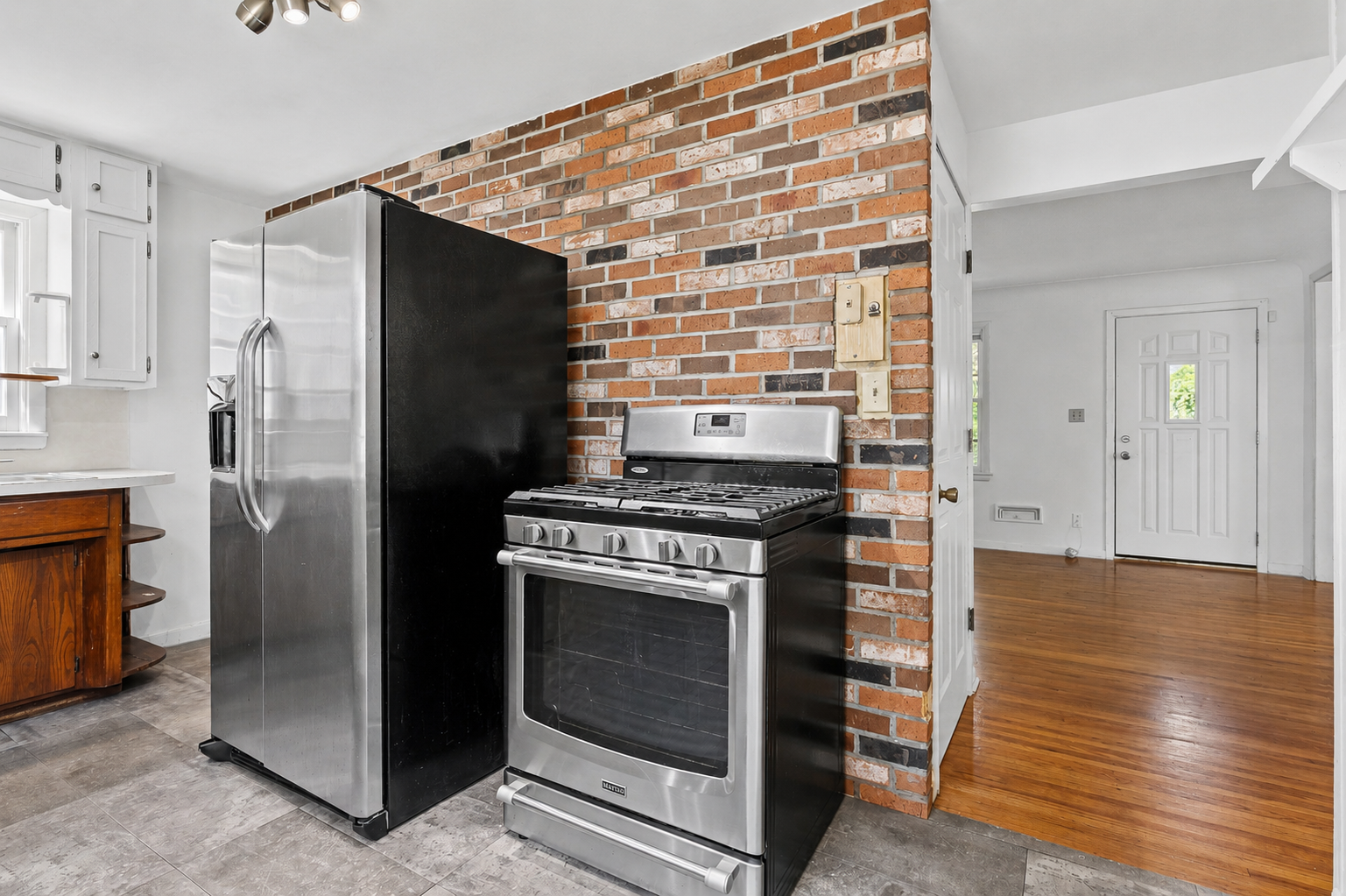 View of Residential at 6717 Queen Avenue, Richfield MN 55423, Richfield (16 of 41) - Mike Wilen | Minnesota Team Real Estate
