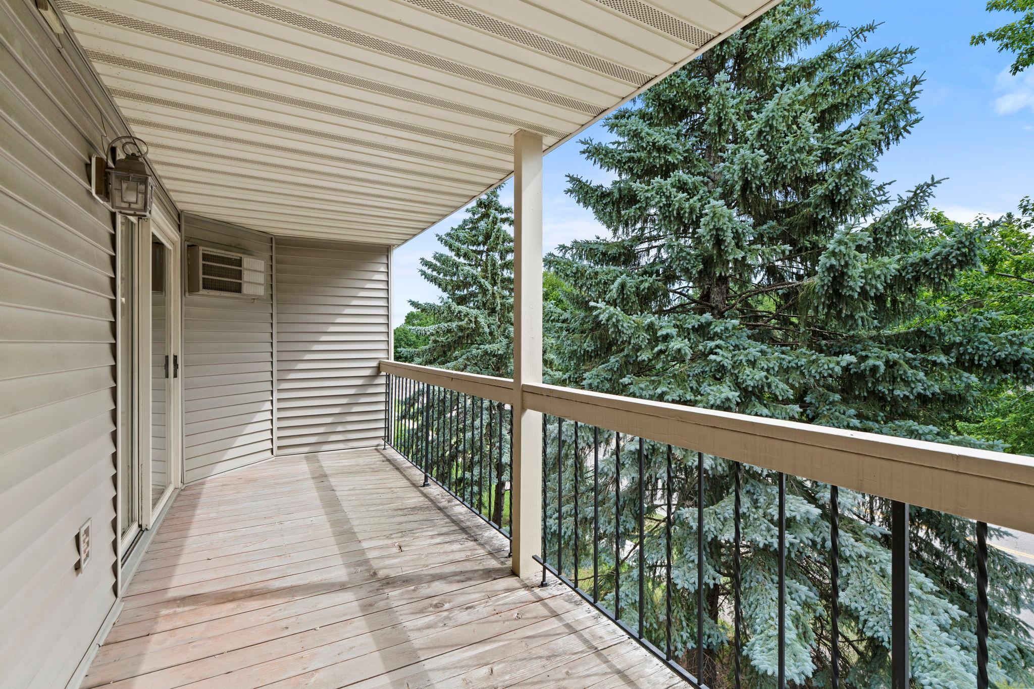 View of Residential at 14855 Endicott Way #304, Apple Valley MN 55124, Apple Valley (20 of 45) - Mike Wilen | Minnesota Team Real Estate