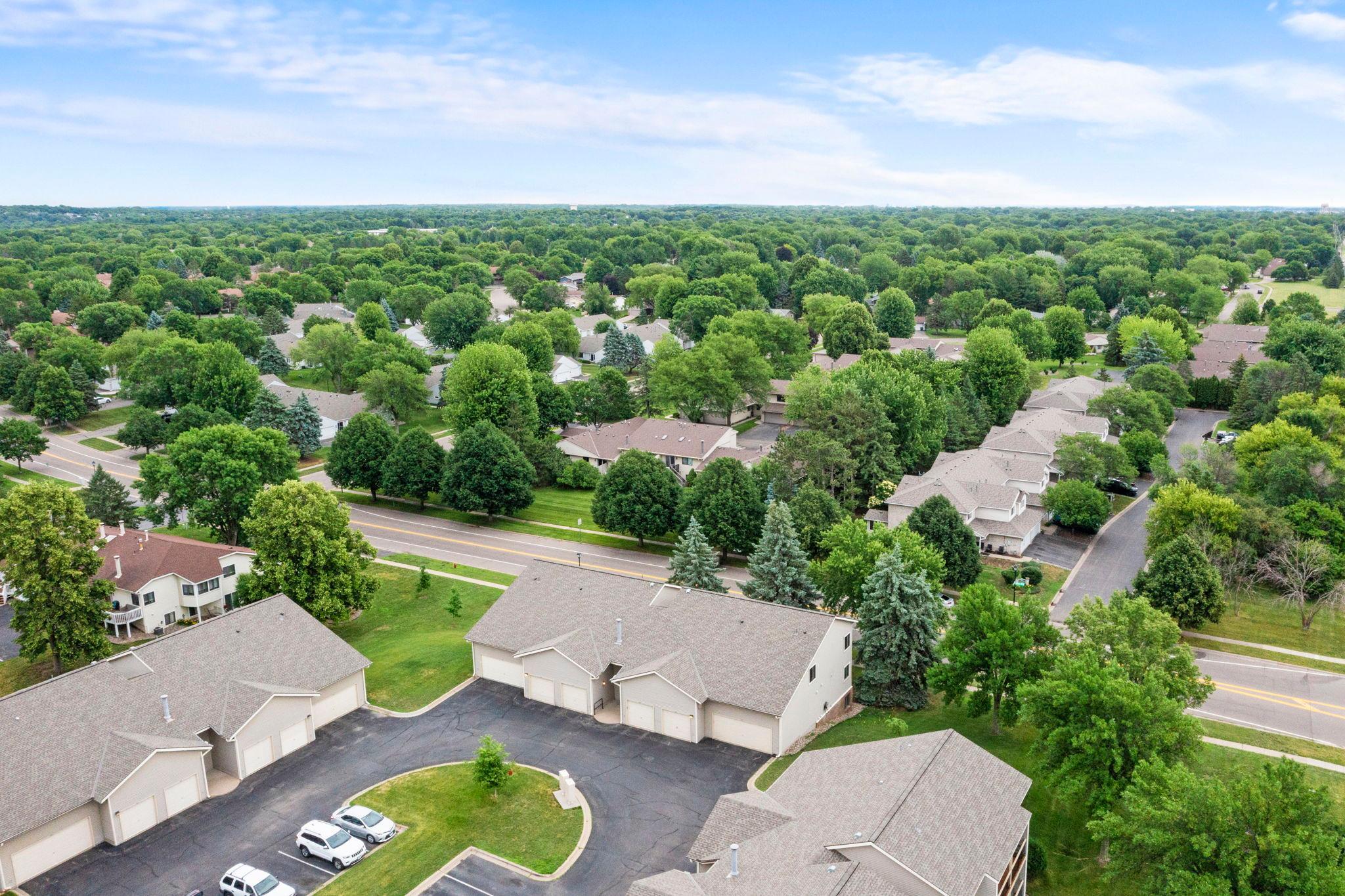 View of Residential at 14855 Endicott Way #304, Apple Valley MN 55124, Apple Valley (35 of 45) - Mike Wilen | Minnesota Team Real Estate