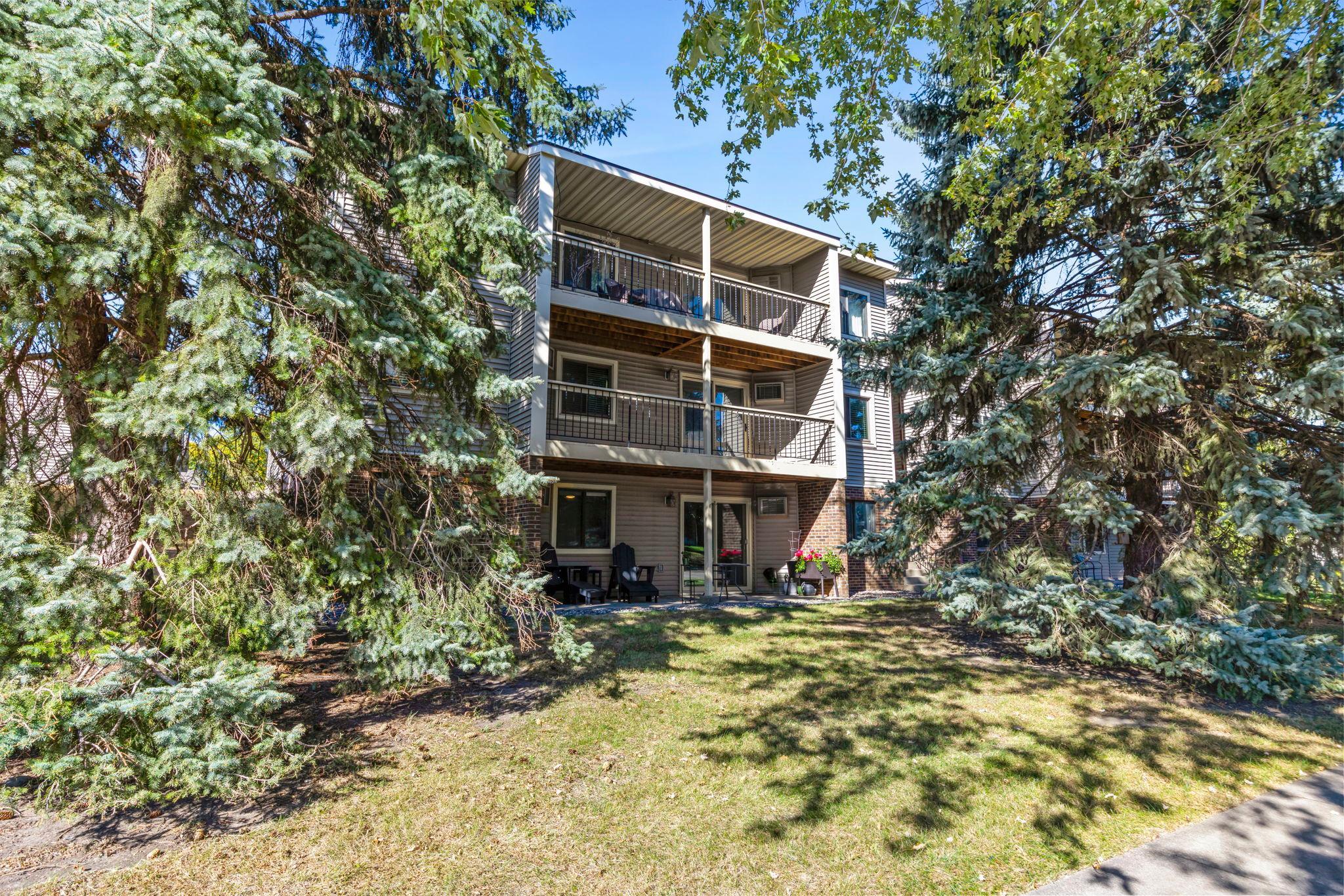 View of Residential at 14855 Endicott Way #304, Apple Valley MN 55124, Apple Valley (25 of 45) - Mike Wilen | Minnesota Team Real Estate