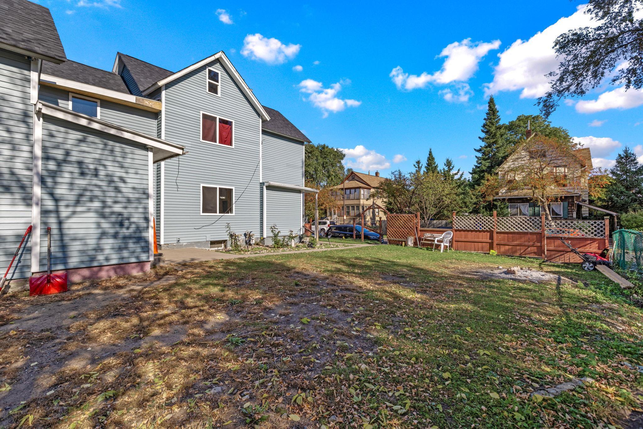 View of Residential Income at 821 Hardenbergh Place, Saint Paul MN 55117, Saint Paul (6 of 18) - Mike Wilen | Minnesota Team Real Estate