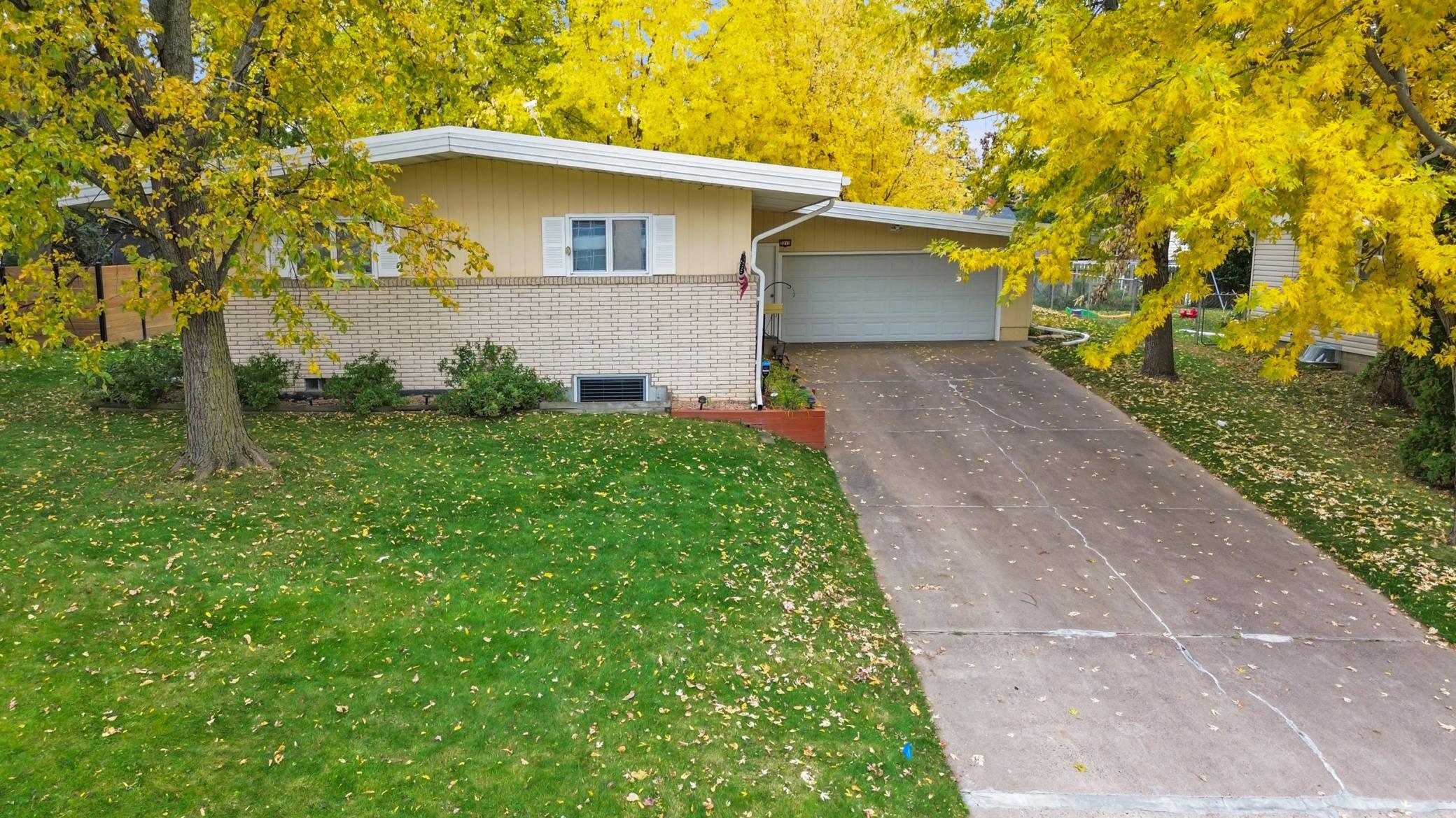 View of Residential at 3212 33rd Avenue, Saint Anthony MN 55418, Saint Anthony - Mike Wilen | Minnesota Team Real Estate
