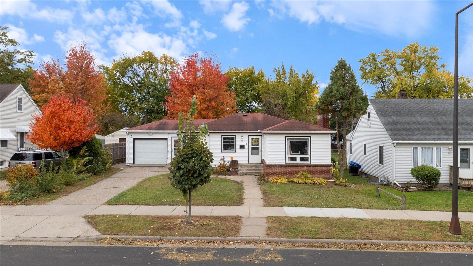 View of Residential at 32 Jessamine Avenue, Saint Paul MN 55117, Saint Paul - Mike Wilen | Minnesota Team Real Estate