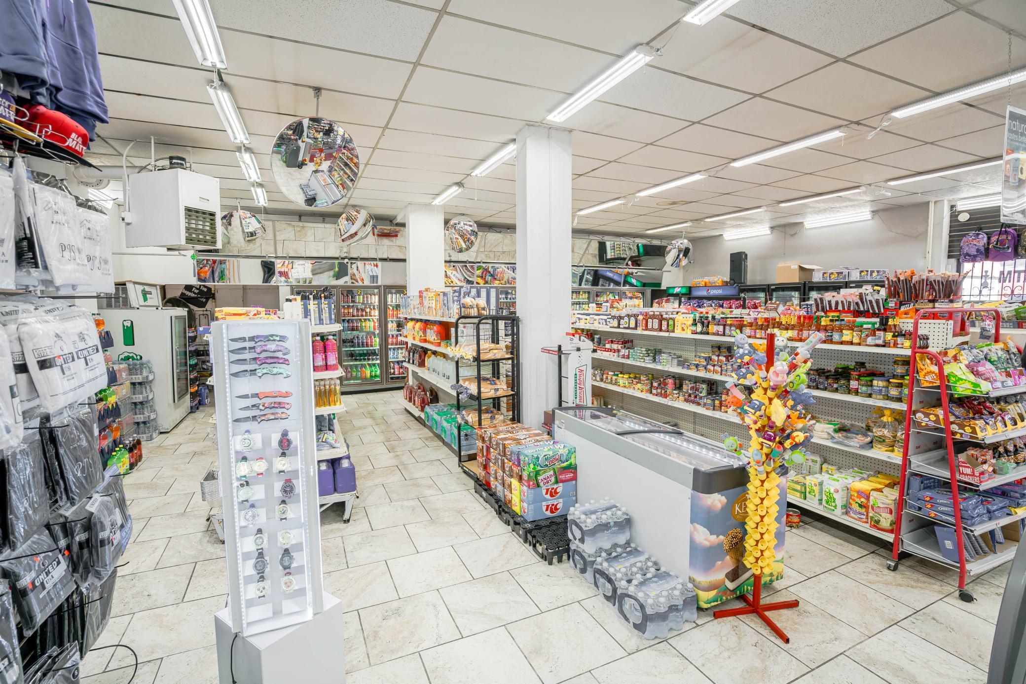 View of Commercial Sale at 365 Earl Street, Saint Paul MN 55106, Saint Paul (5 of 18) - Mike Wilen | Minnesota Team Real Estate