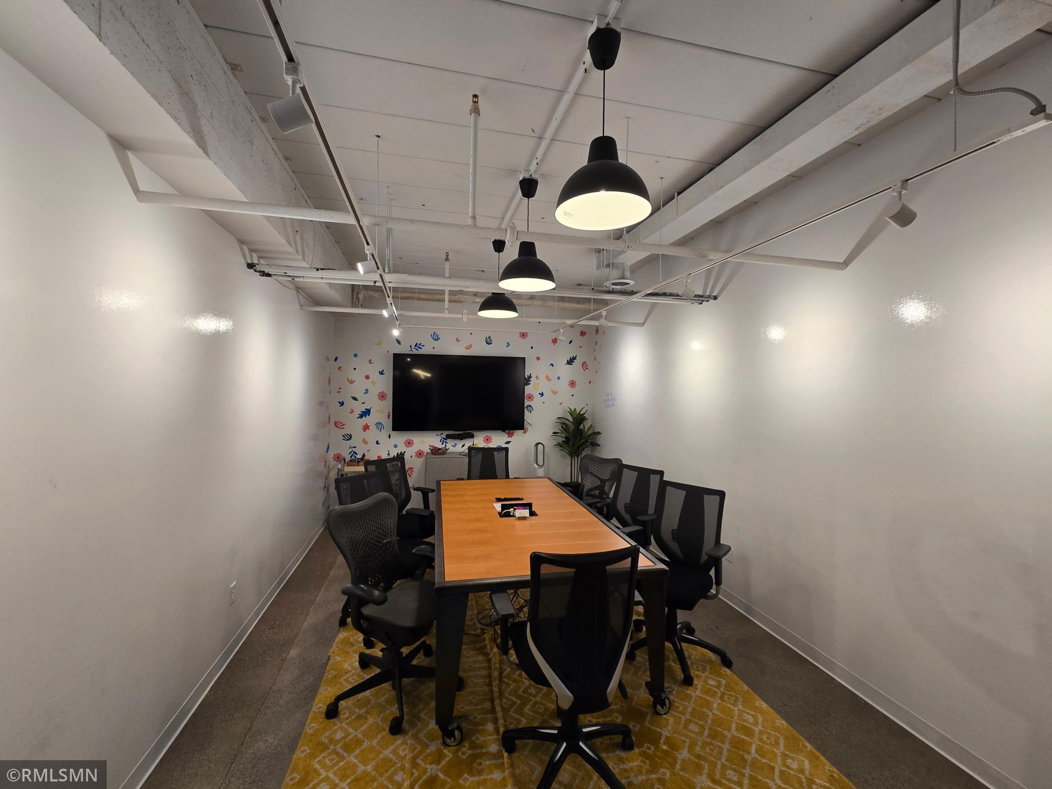 View of Commercial Sale at 2429 Nicollet Avenue, Minneapolis MN 55404, Minneapolis (20 of 27) - Mike Wilen | Minnesota Team Real Estate