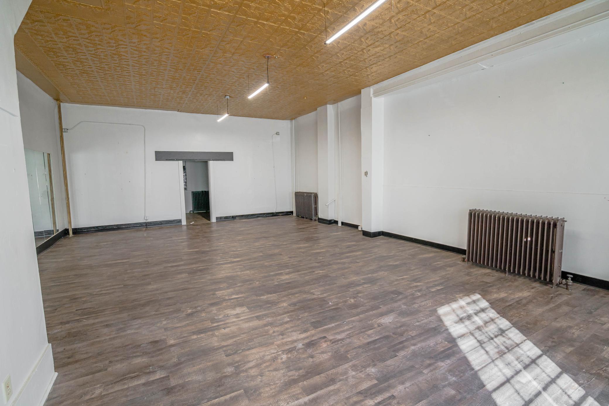 View of Commercial Sale at 1051 Hudson Road, Saint Paul MN 55106, Saint Paul (7 of 16) - Mike Wilen | Minnesota Team Real Estate