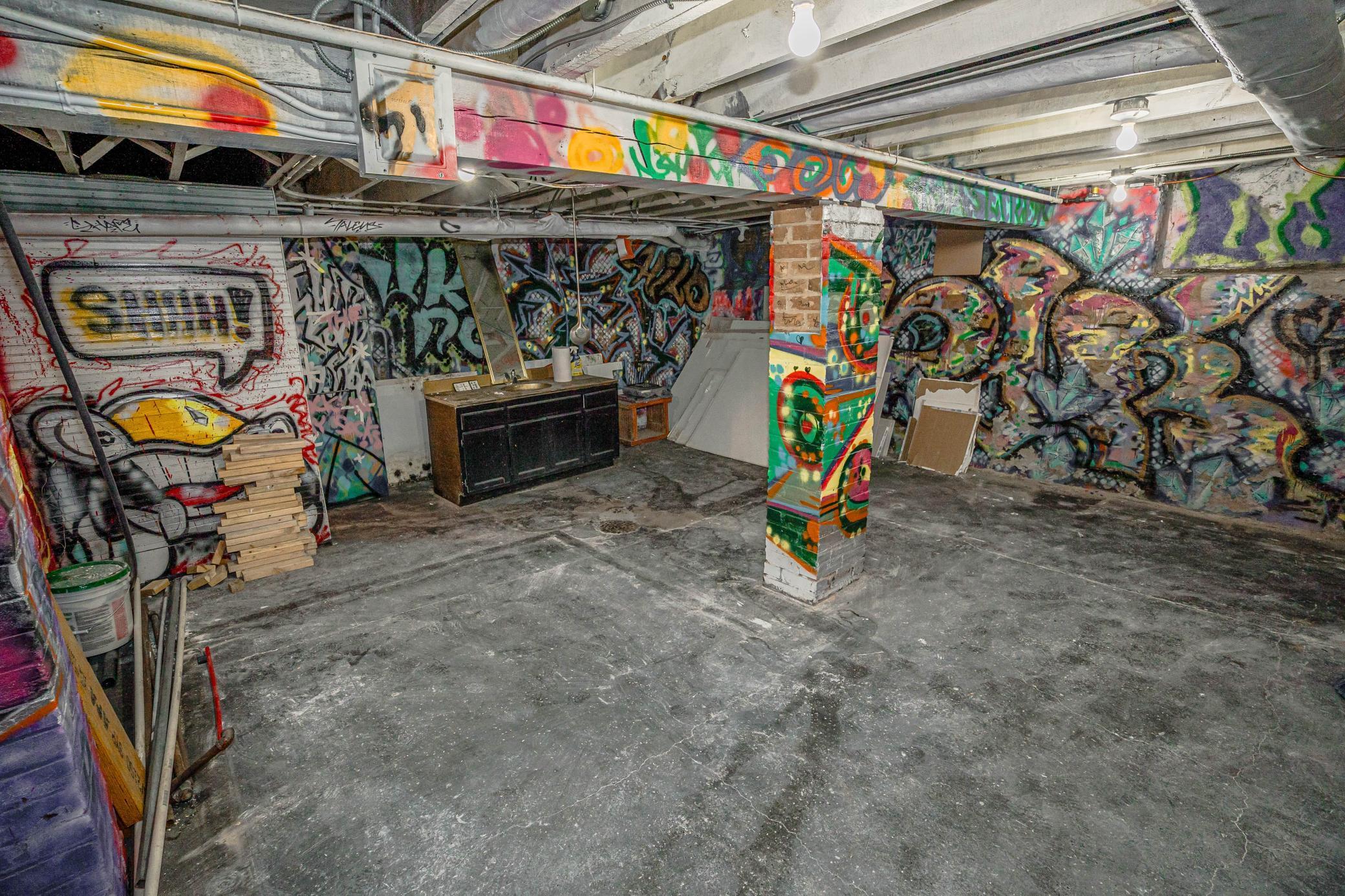 View of Commercial Sale at 1051 Hudson Road, Saint Paul MN 55106, Saint Paul (10 of 16) - Mike Wilen | Minnesota Team Real Estate