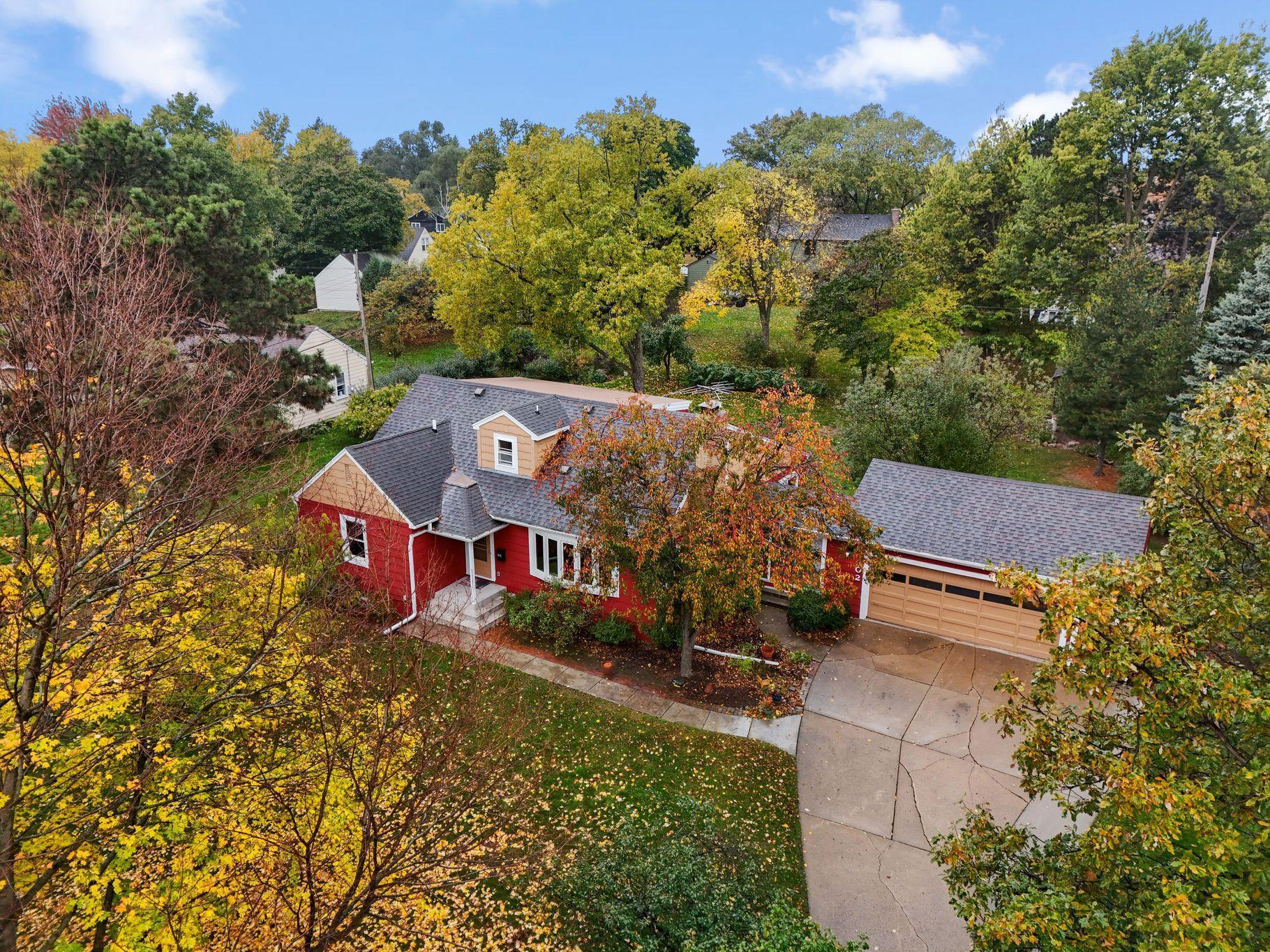 View of Residential at 402 Sweet Briar Lane, Hopkins MN 55343, Hopkins - Mike Wilen | Minnesota Team Real Estate