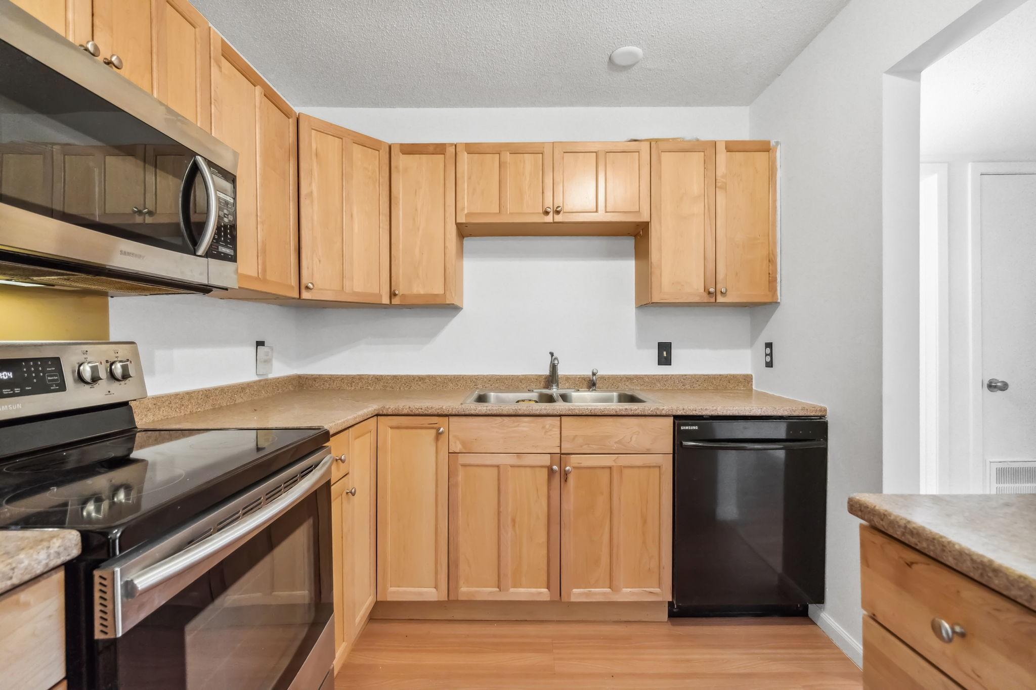 View of Residential at 4100 Parklawn Avenue #201, Edina MN 55435, Edina (15 of 30) - Mike Wilen | Minnesota Team Real Estate