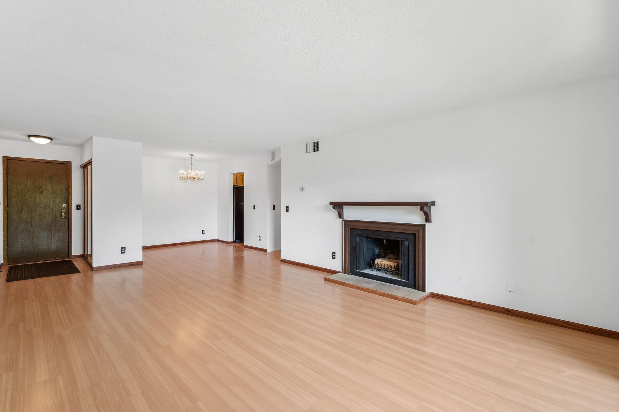 View of Residential at 4100 Parklawn Avenue #201, Edina MN 55435, Edina (10 of 30) - Mike Wilen | Minnesota Team Real Estate