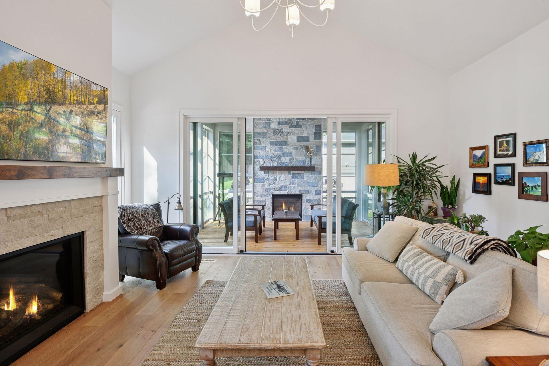 View of Residential at 20555 Linden Road, Deephaven MN 55331, Deephaven (20 of 41) - Mike Wilen | Minnesota Team Real Estate